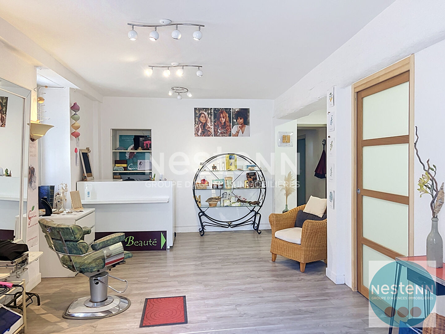 LOCAL Blois 70.90 m2- DIVISIBLE ou a TRANSFORMER EN APPARTEMENT- COEUR DE BLOIS · 71 m² · 118 800 €