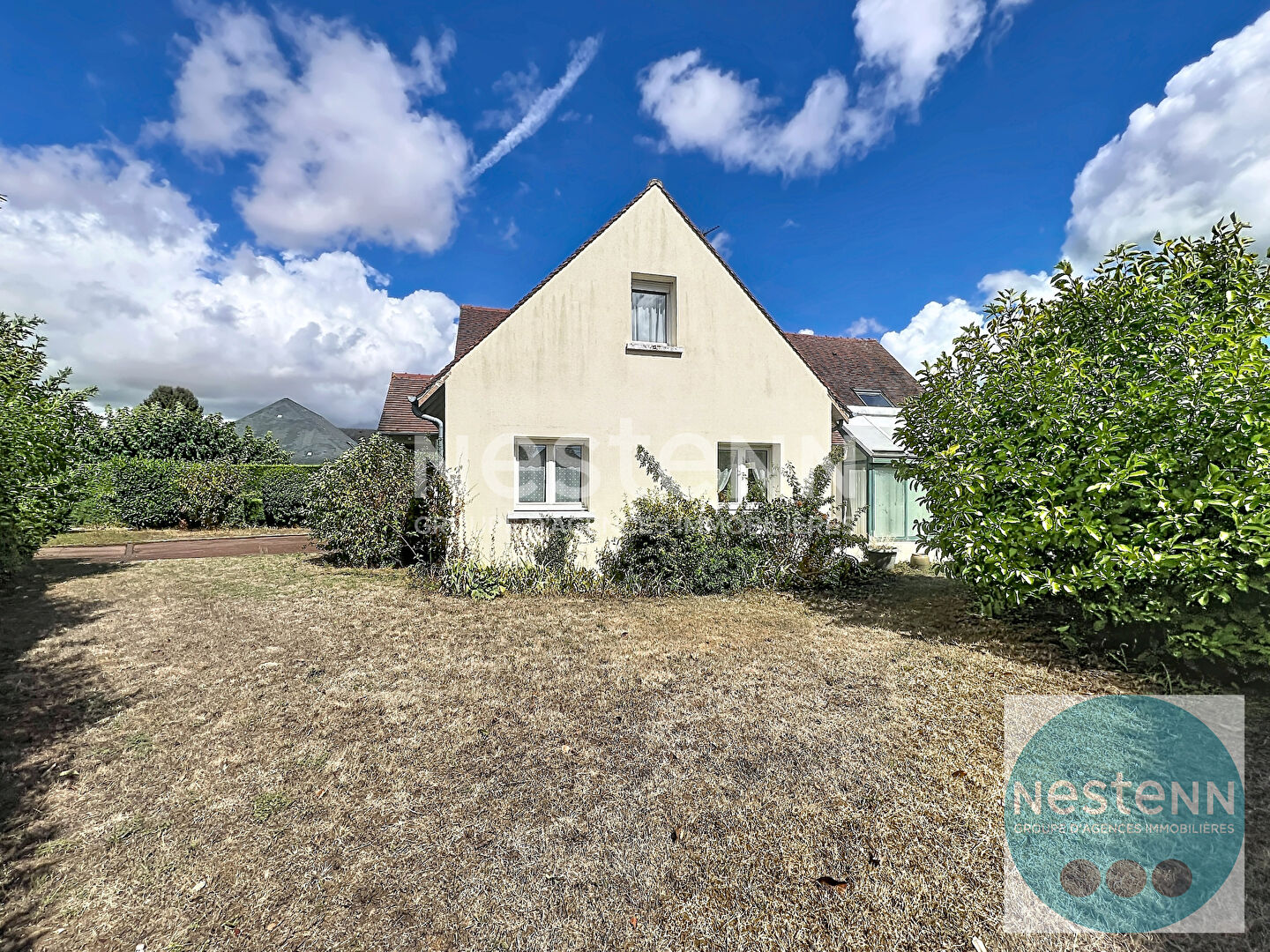 Maison 6 pièces 229 m² · à La Chaussée-Saint-Victor · 229 m² · 314 000 €