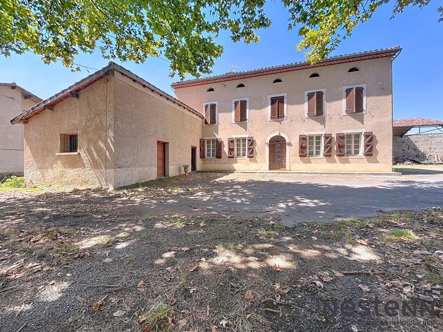 Maison 6 pièces 205 m² · à Salles sur Garonne · 205 m² · 176 000 €