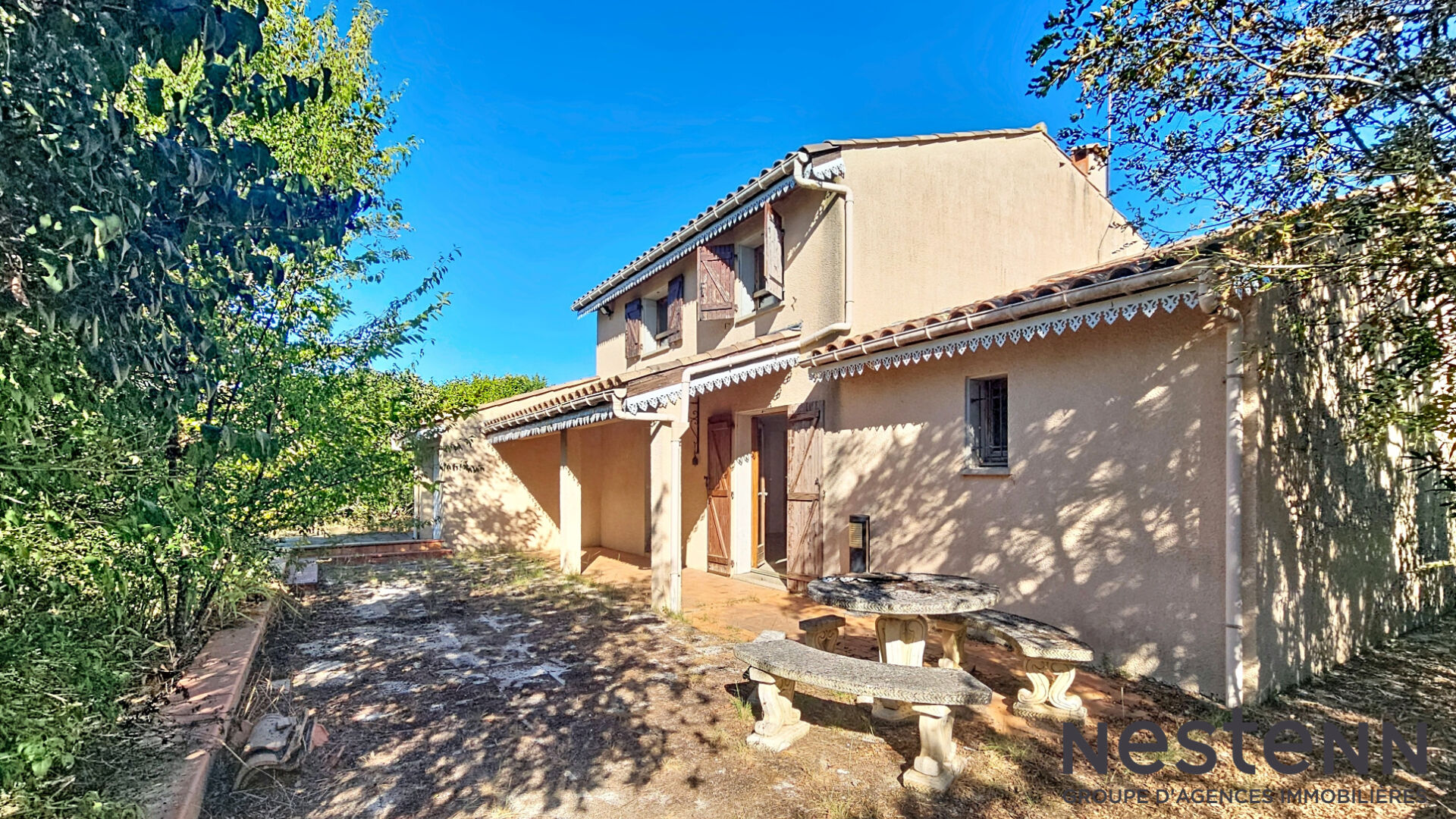 Maison 5 pièces 128 m² · à Saint-Élix-le-Château · 128 m² · 264 000 €