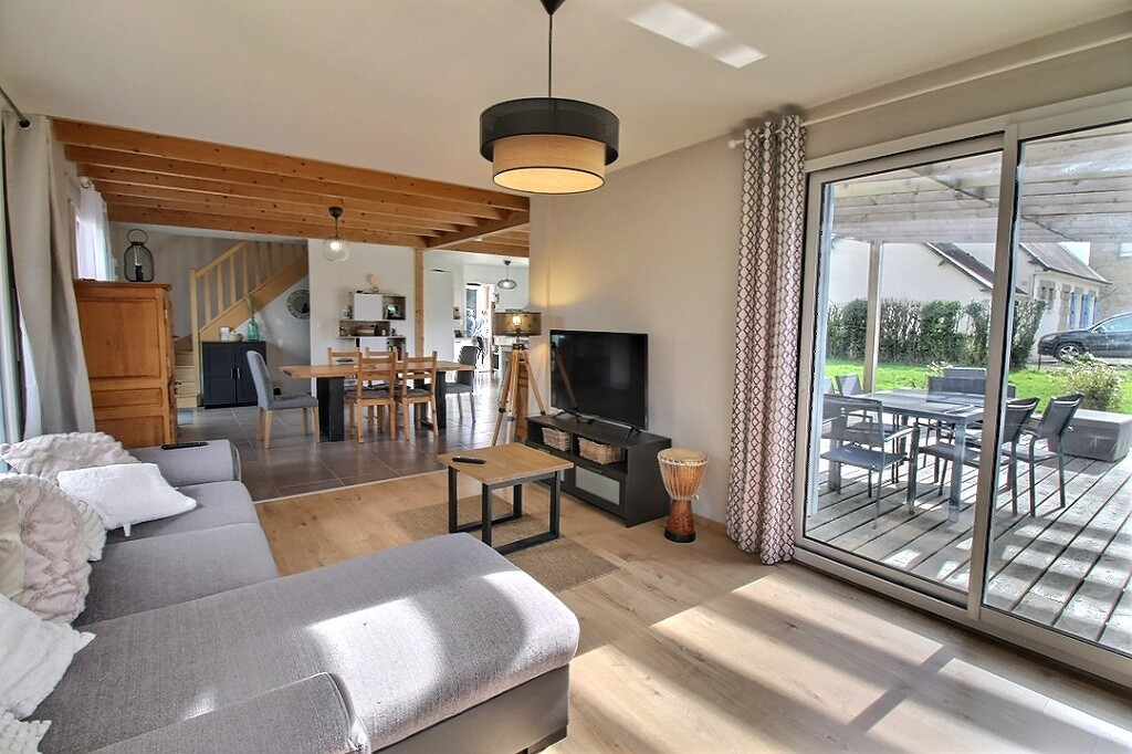 A VENDRE Maison  4  chambres proche DINAN