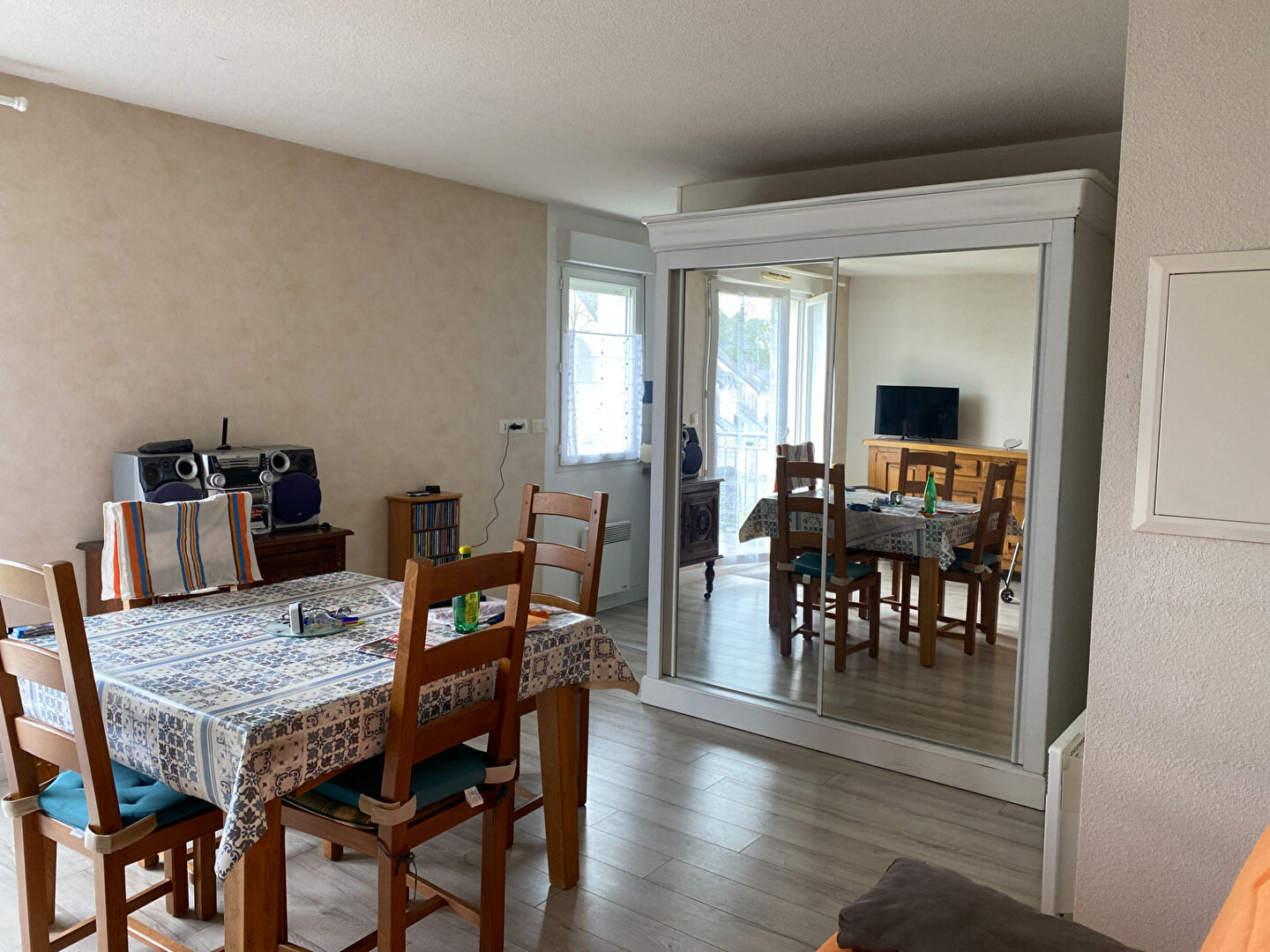 A VENDRE APPARTEMENT  1 CHAMBRE BALCON