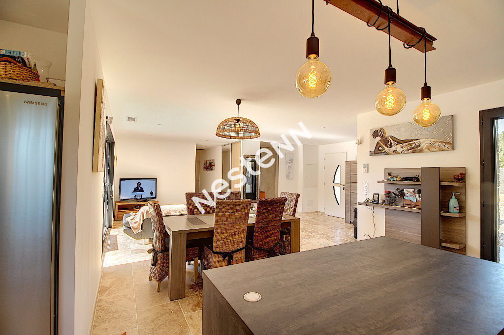 SAINT ANTONIN DU VAR Villa NEUVE en pierre avec PISCINE.