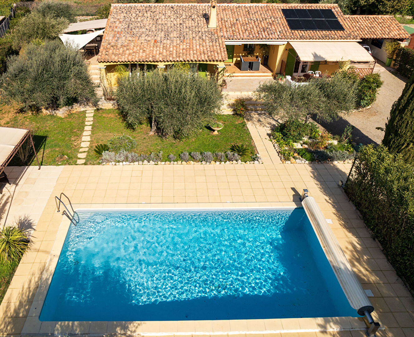 A vendre en exclusivité ! Maison à Lorgues de 5 pièces 132m2 avec Piscine