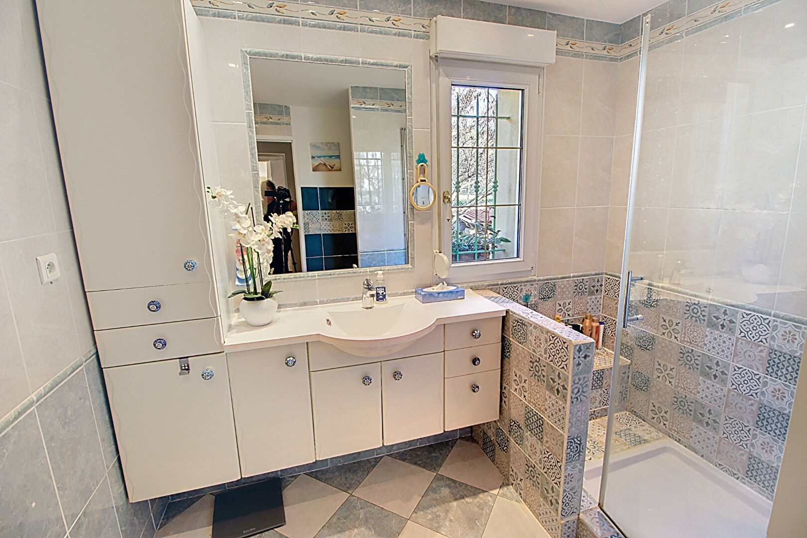 A vendre en exclusivité ! Maison à Lorgues de 5 pièces 132m2 avec Piscine