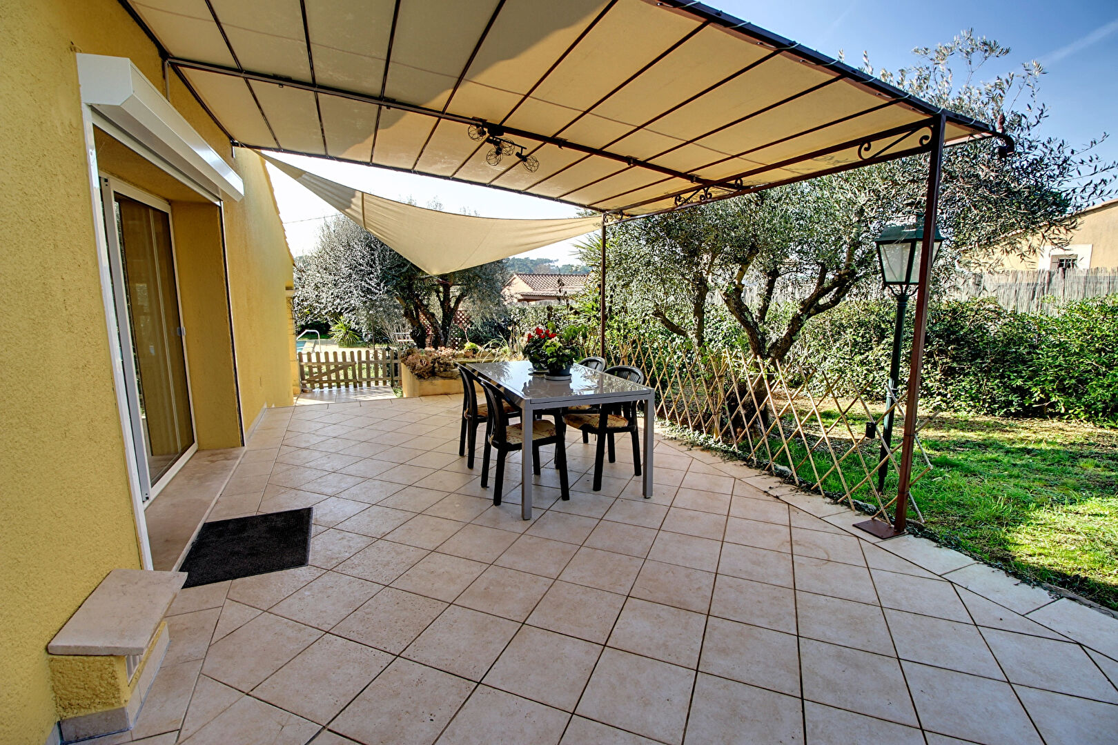 A vendre en exclusivité ! Maison à Lorgues de 5 pièces 132m2 avec Piscine