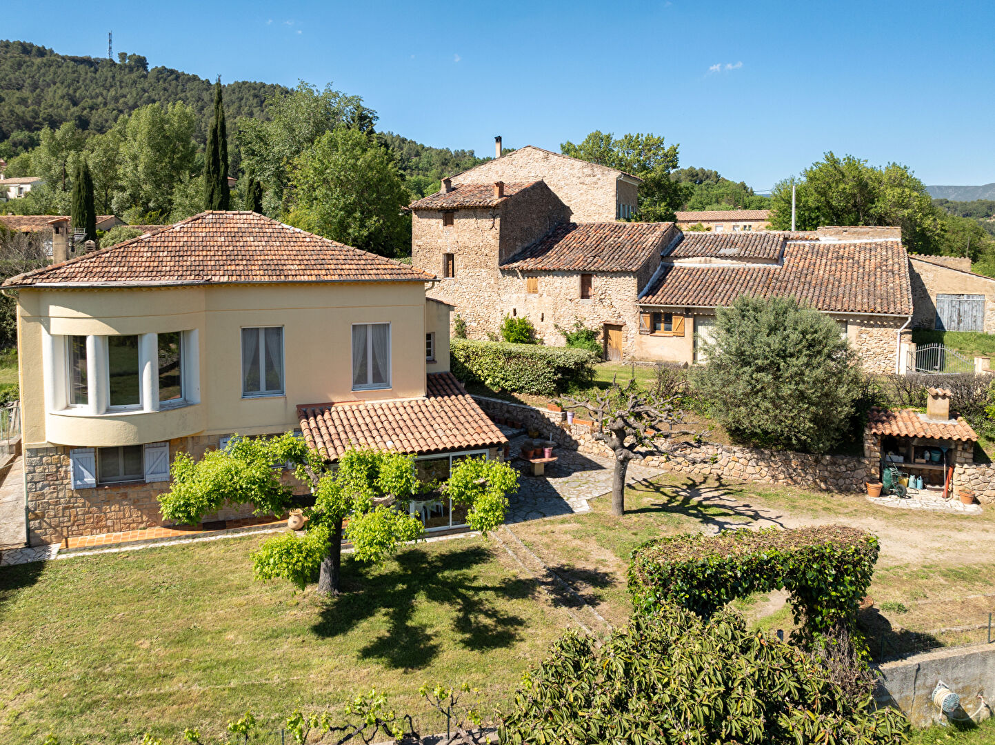 Maison 5 pièces 290 m² · à Salernes · 290 m² · 399 900 €