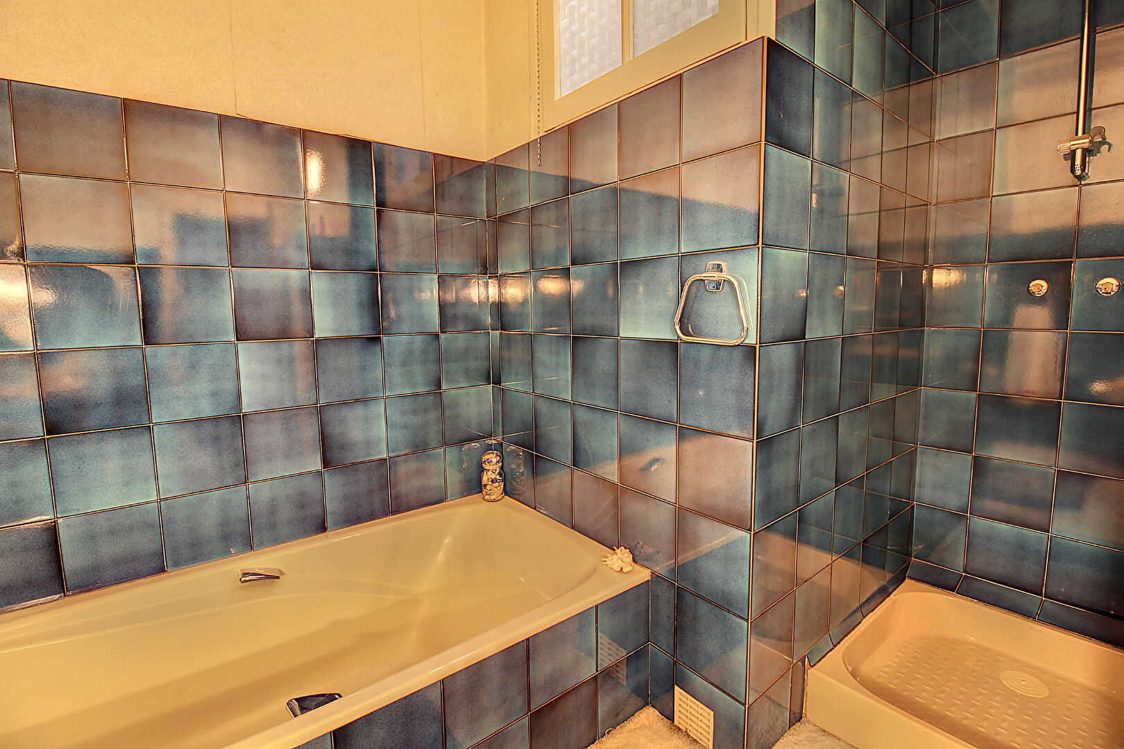 A VENDRE EN EXCLUSIVITÉ ! DRAGUIGNAN - Appartement  4 pièces 123 m² + studio 15m² en centre ville avec CAVE possibilité GARAGE en SUS