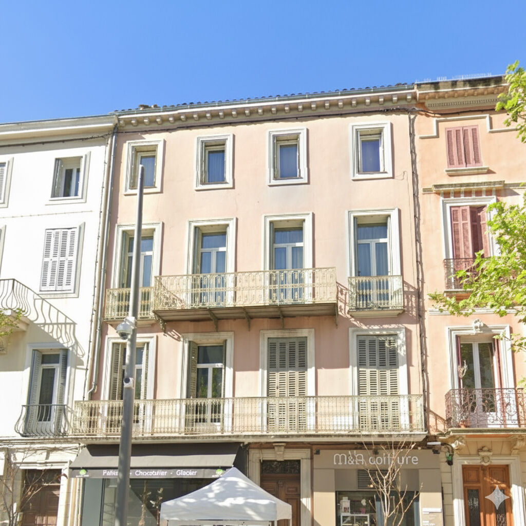 A VENDRE EN EXCLUSIVITÉ ! DRAGUIGNAN - Appartement  4 pièces 123 m² + studio 15m² en centre ville avec CAVE possibilité GARAGE en SUS
