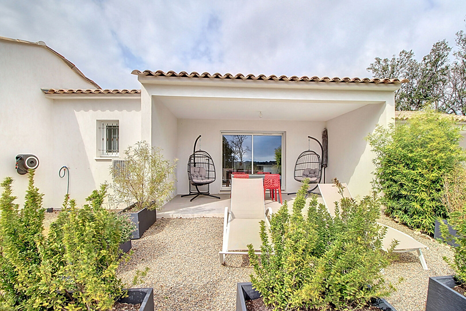 A VENDRE EN EXCLUSIVITE ! Propriété à BEAUDINARD SUR VERDON 296 m2 sur un terrain de 9700m2