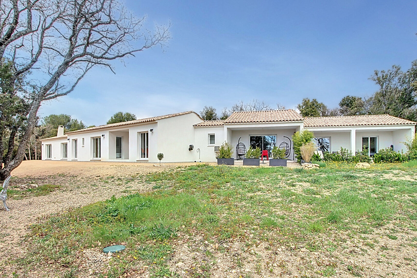 A VENDRE EN EXCLUSIVITE ! Propriété à BEAUDINARD SUR VERDON 296 m2 sur un terrain de 9700m2