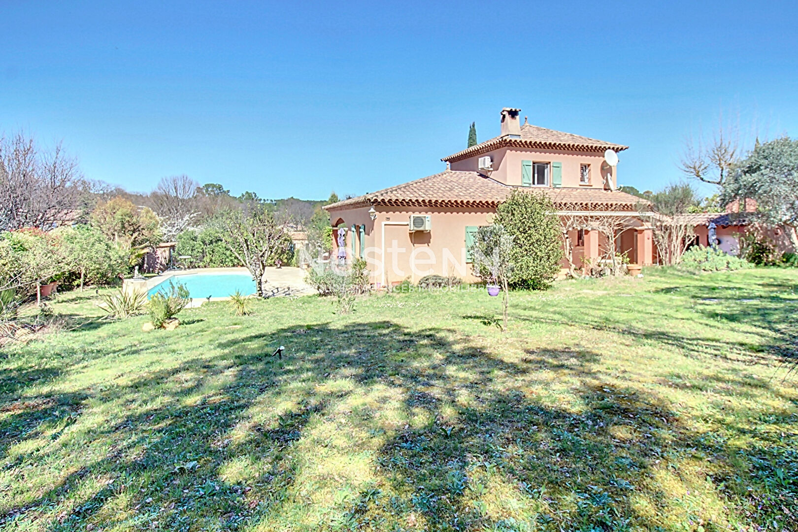 Maison 5 pièces 169 m² · à Le Thoronet · 169 m² · 630 000 €
