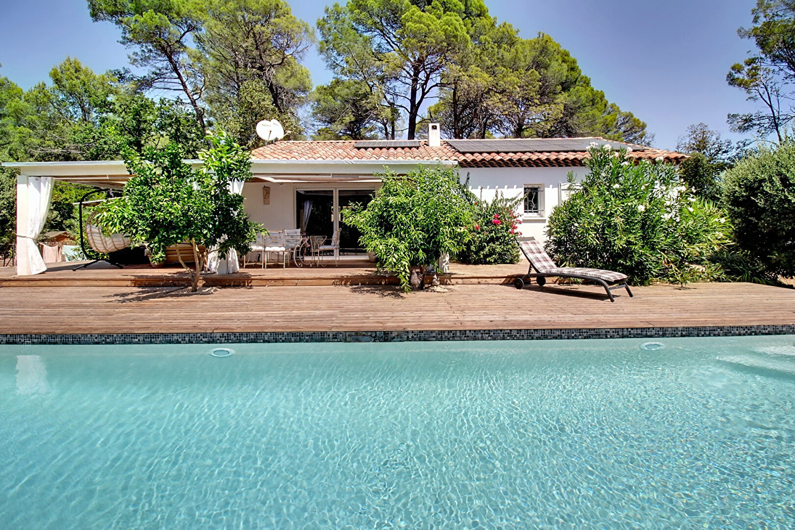 Maison 5 pièces 126 m² · à Figanieres · 126 m² · 639 000 €