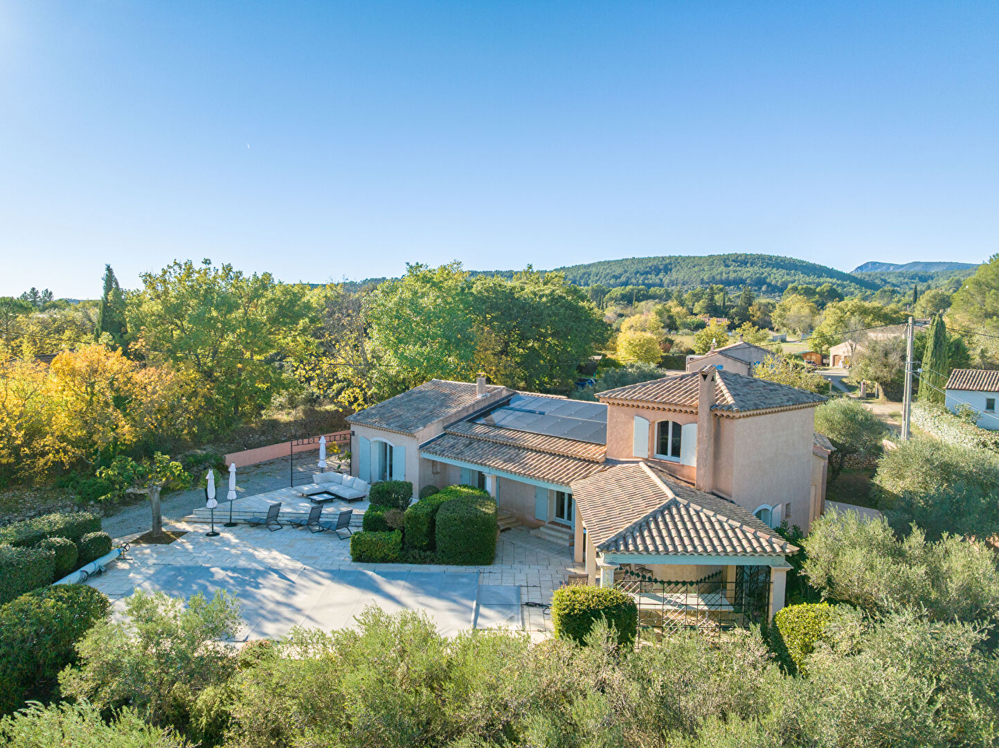 A VENDRE EN EXCLUSIVITÉ ! Maison COTIGNAC 5 pièces 155 m2 + piscine + garage