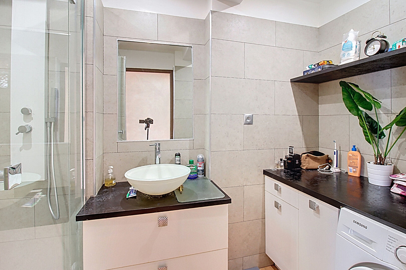 A VENDRE DRAGUIGNAN Appartement 3 chambres, BALCON, PLACE DE STATIONNEMENT