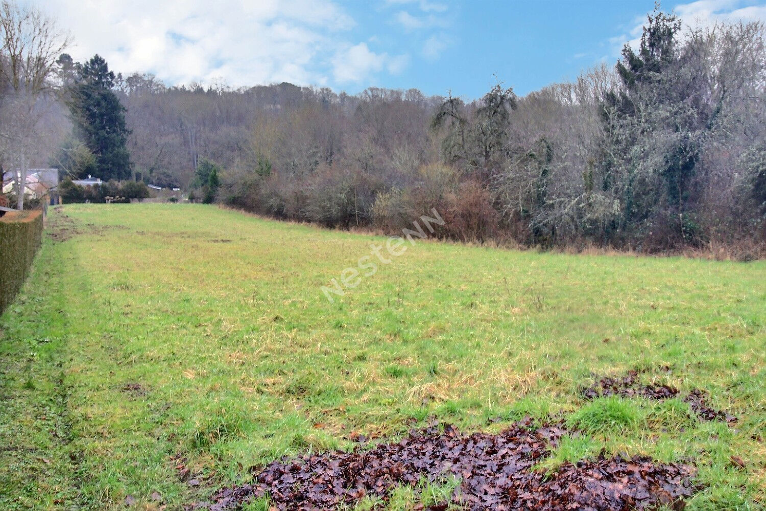 Terrain à bâtir à 5km d'EPERNON dans un village des YVELINES · 83 750 €