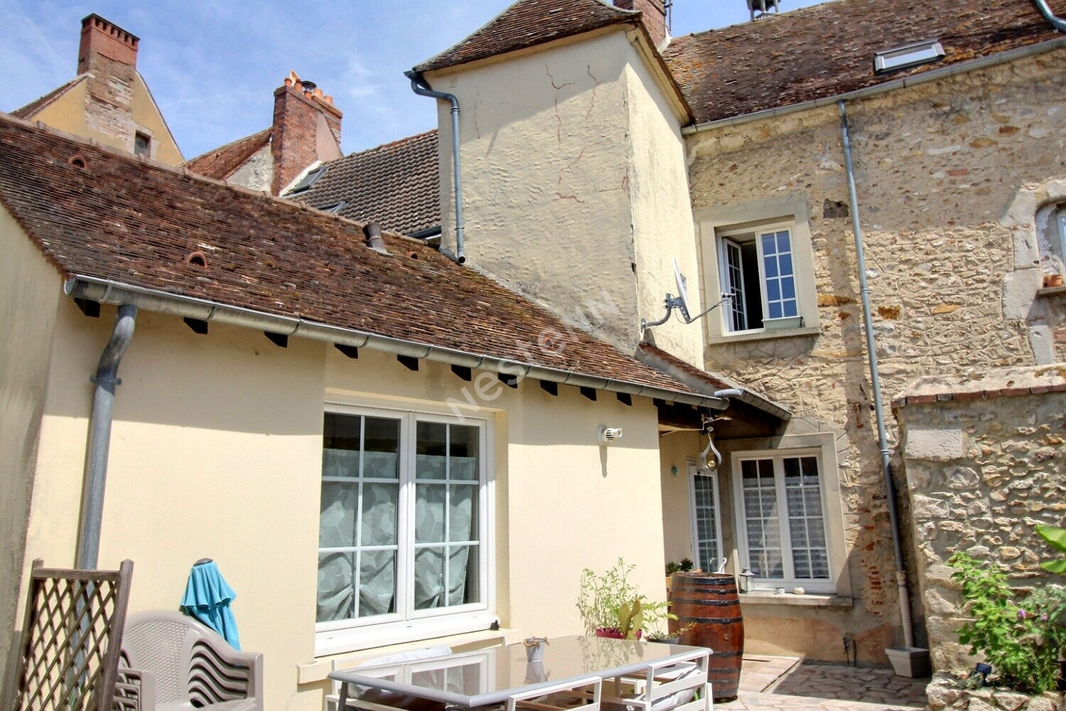 Appartement 5 pièces 101 m² · à Epernon · 101 m² · 231 000 €