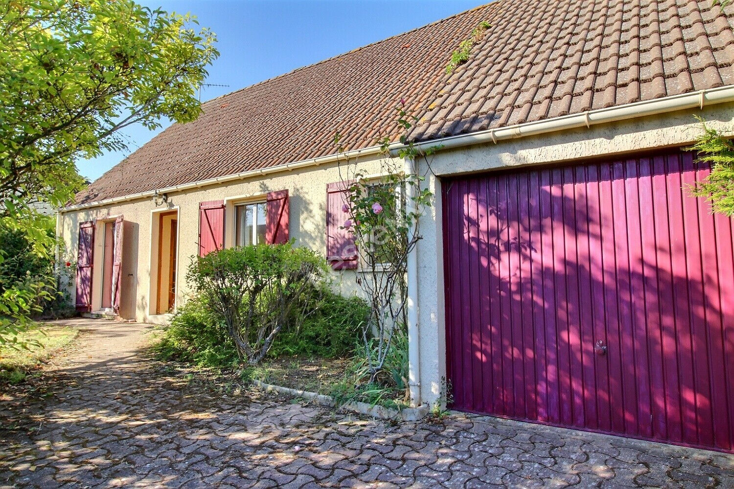 Maison 4 pièces 82 m² · à Pierres · 82 m² · 187 000 €