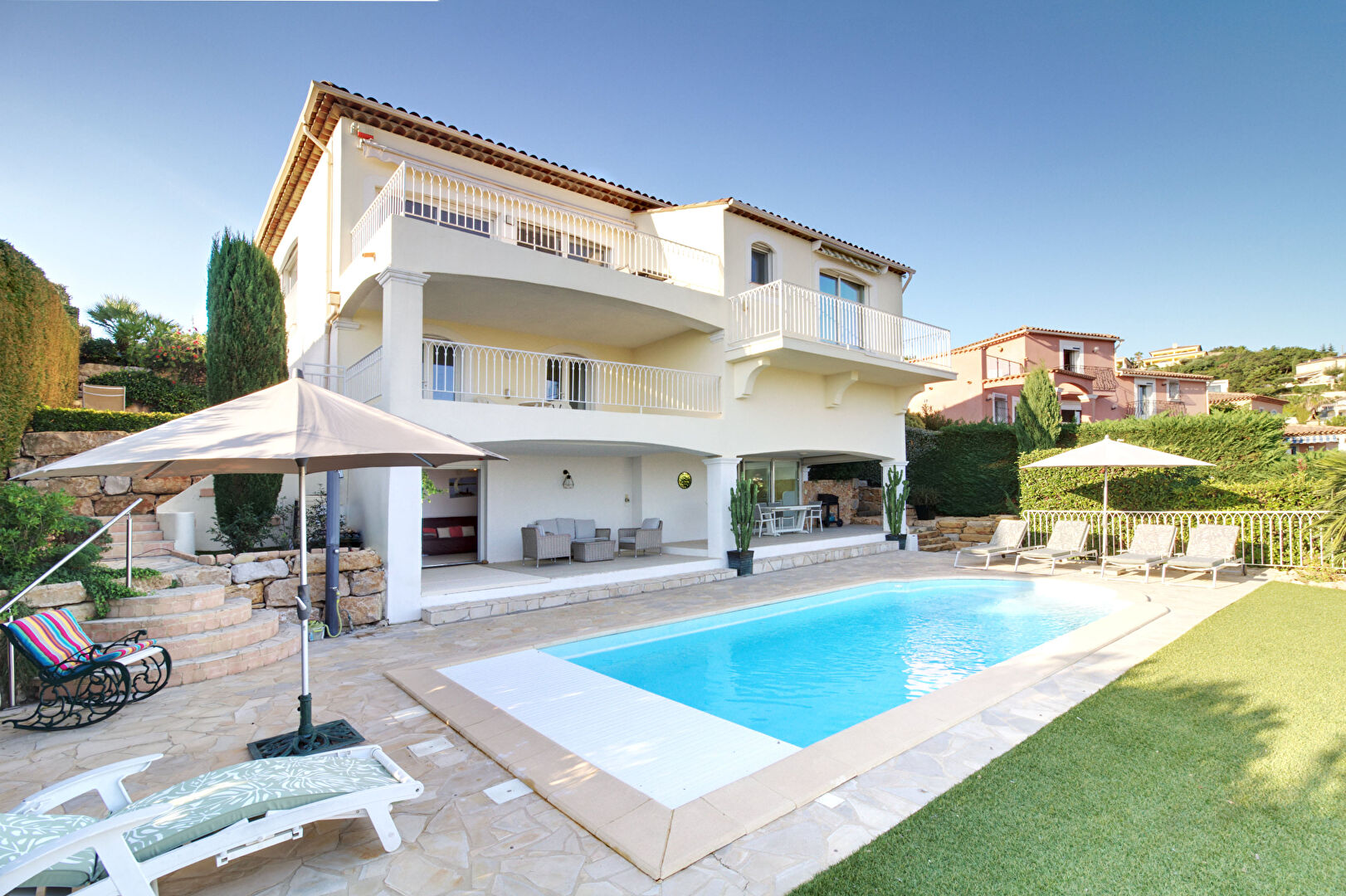 Maison d'exception à vendre à Saint-Aygulf - Vue mer