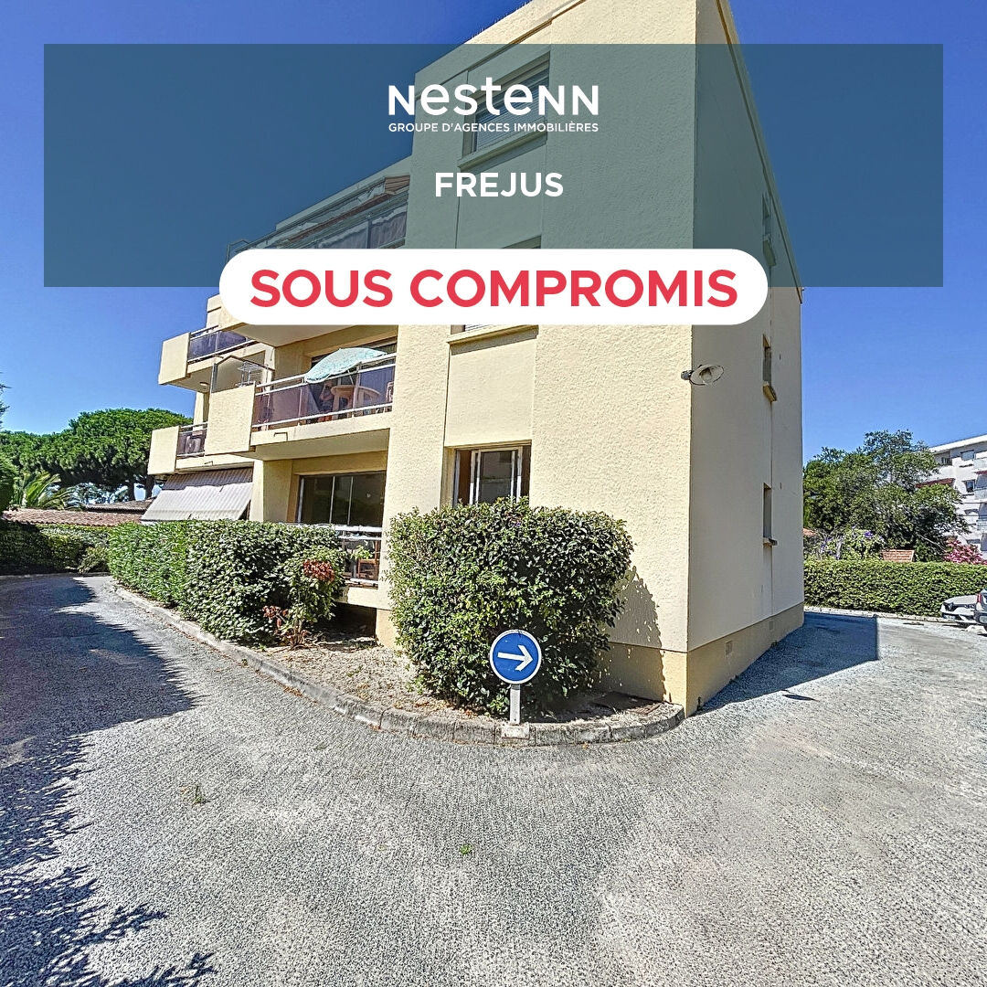 Frejus T3 spacieux lumineux terrasse calme commerces a pied parking