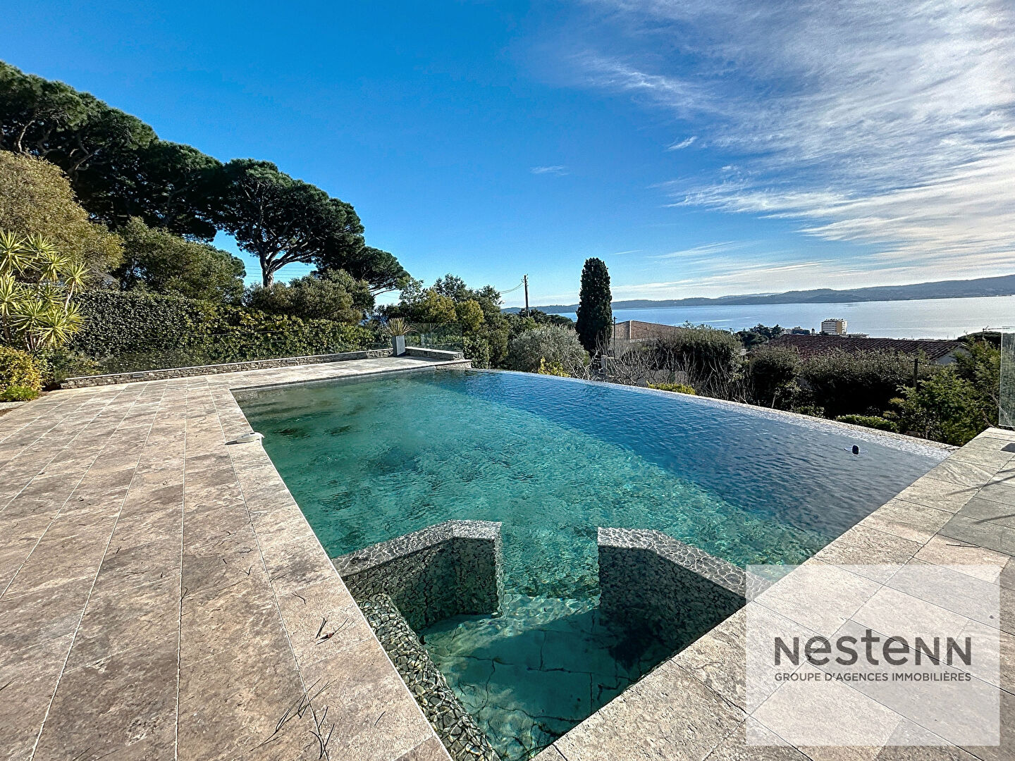 Maison Sainte Maxime 5 pièces, piscine, garage, terrasse et vue imprenable