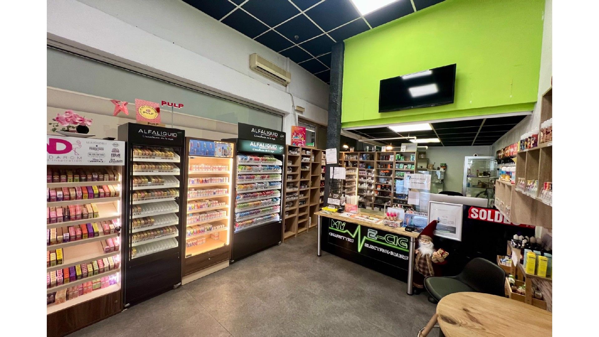 Local commercial 29 m² · à Gardanne · 29 m² · 182 000 €