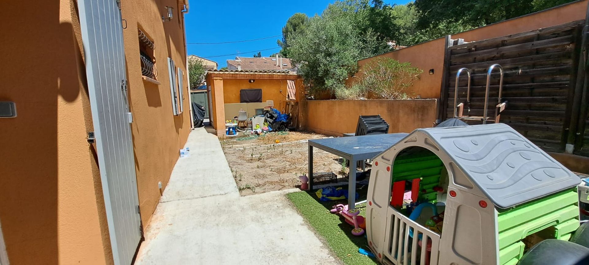 Maison 3 pièces 70 m² · à Gardanne · 70 m² · 335 000 €