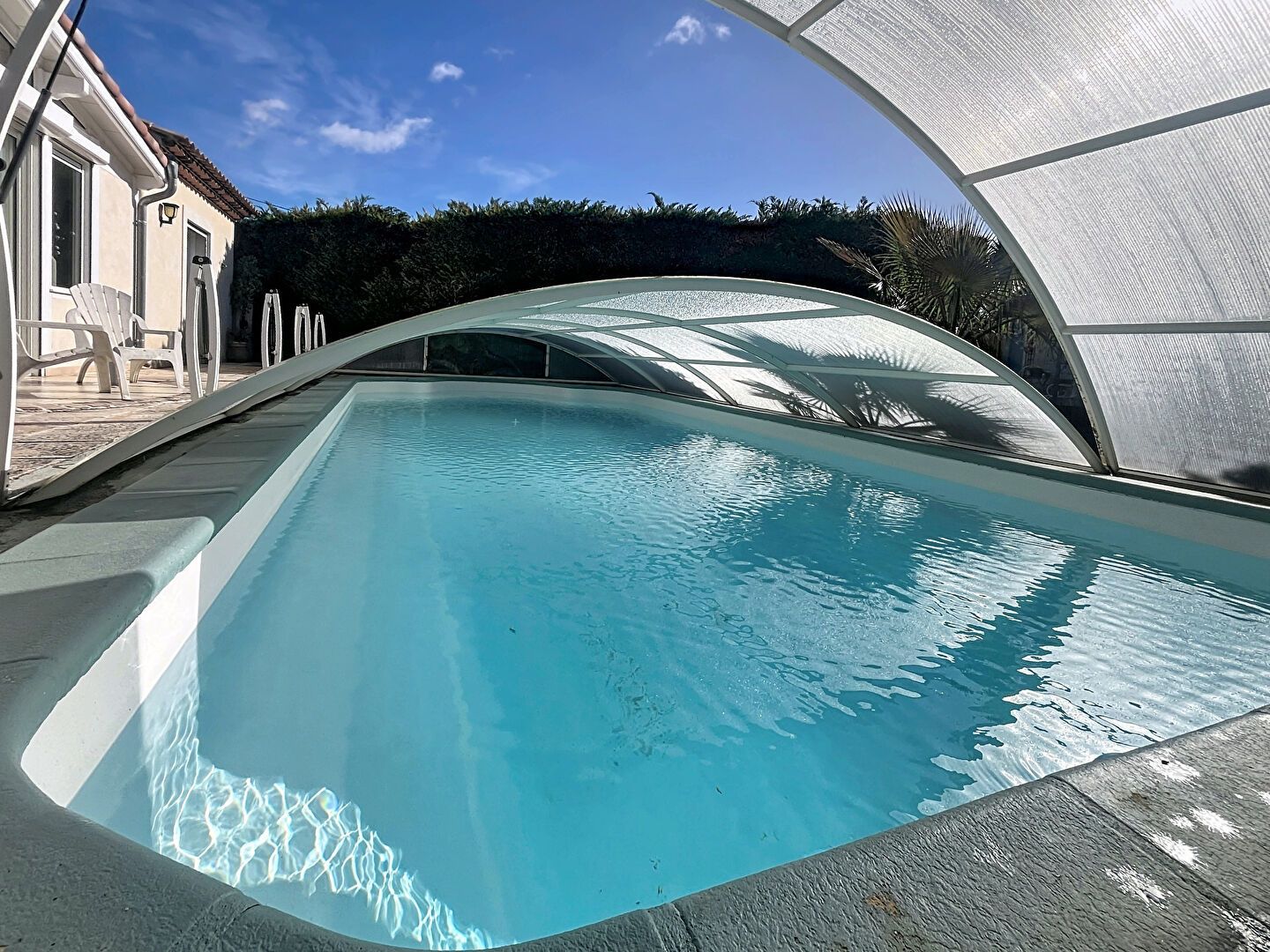 Gardanne - Maison 4 pièces - 150 m2 - jardin - piscine - garage 40 m2