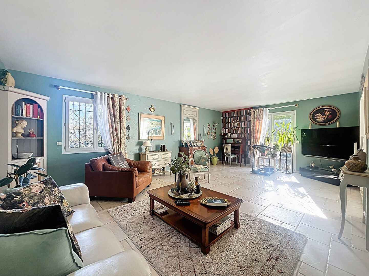 Gardanne - Maison 4 pièces - 150 m2 - jardin - piscine - garage 40 m2