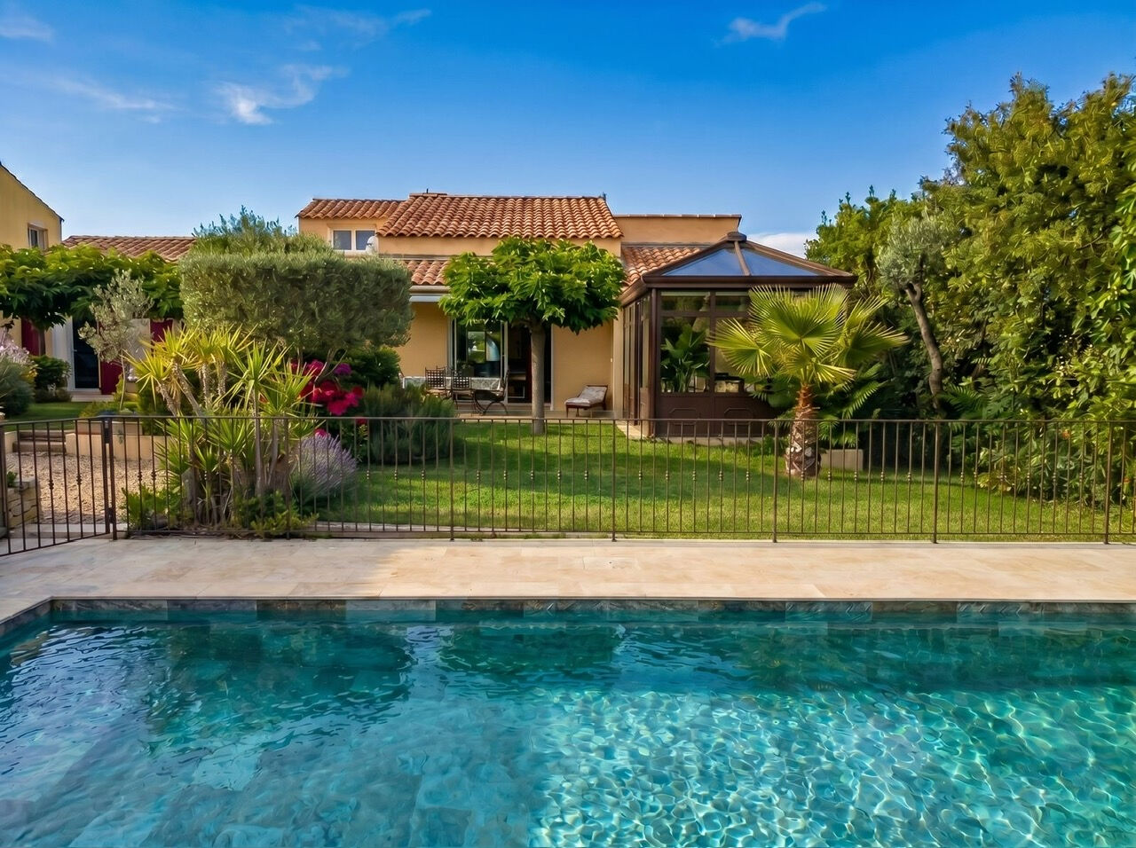 Maison 4 pièces 160 m² · à Gréasque · 160 m² · 730 000 €