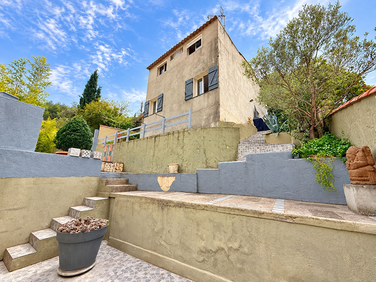 Maison 4 pièces 87 m² · à Septèmes-les-Vallons · 87 m² · 347 000 €