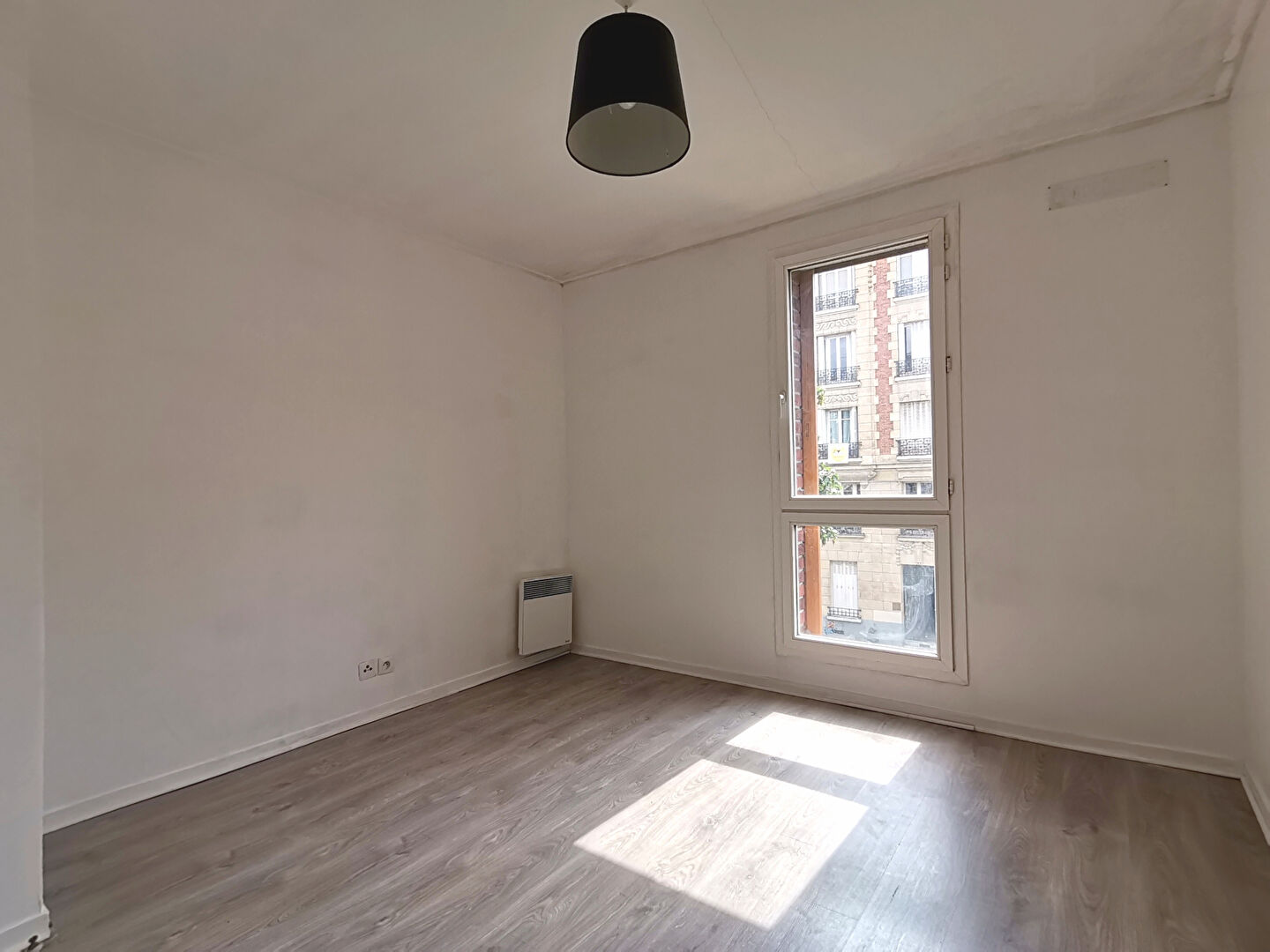 Appartement 2 pièces 46 m² - 949€ CC - Meublé