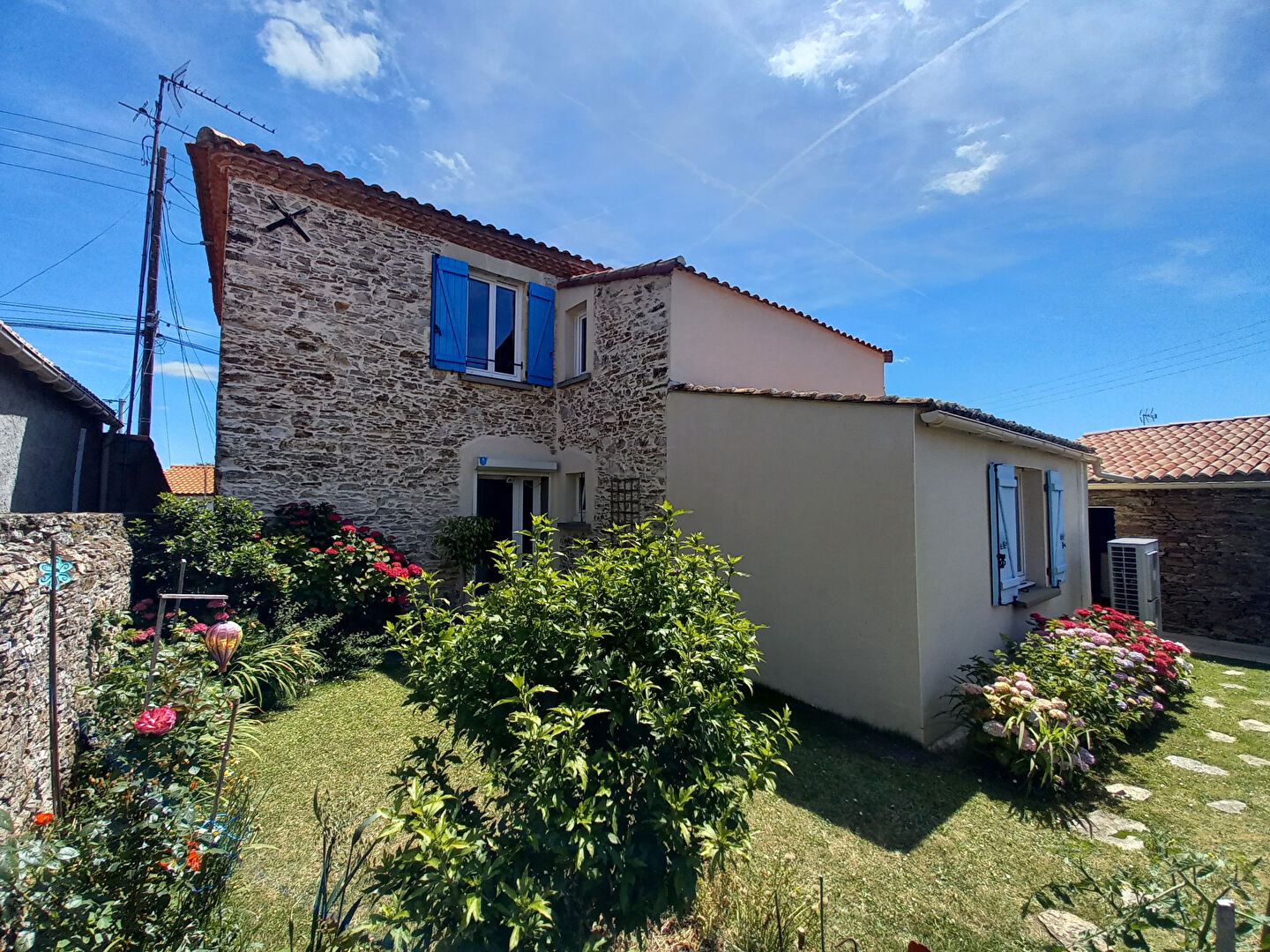 Maison 6 pièces 126 m² · à Le Loroux-Bottereau · 126 m² · 269 900 €