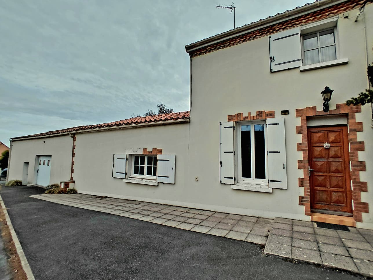Maison 4 pièces 100 m² · à Le Loroux-Bottereau · 100 m² · 240 000 €