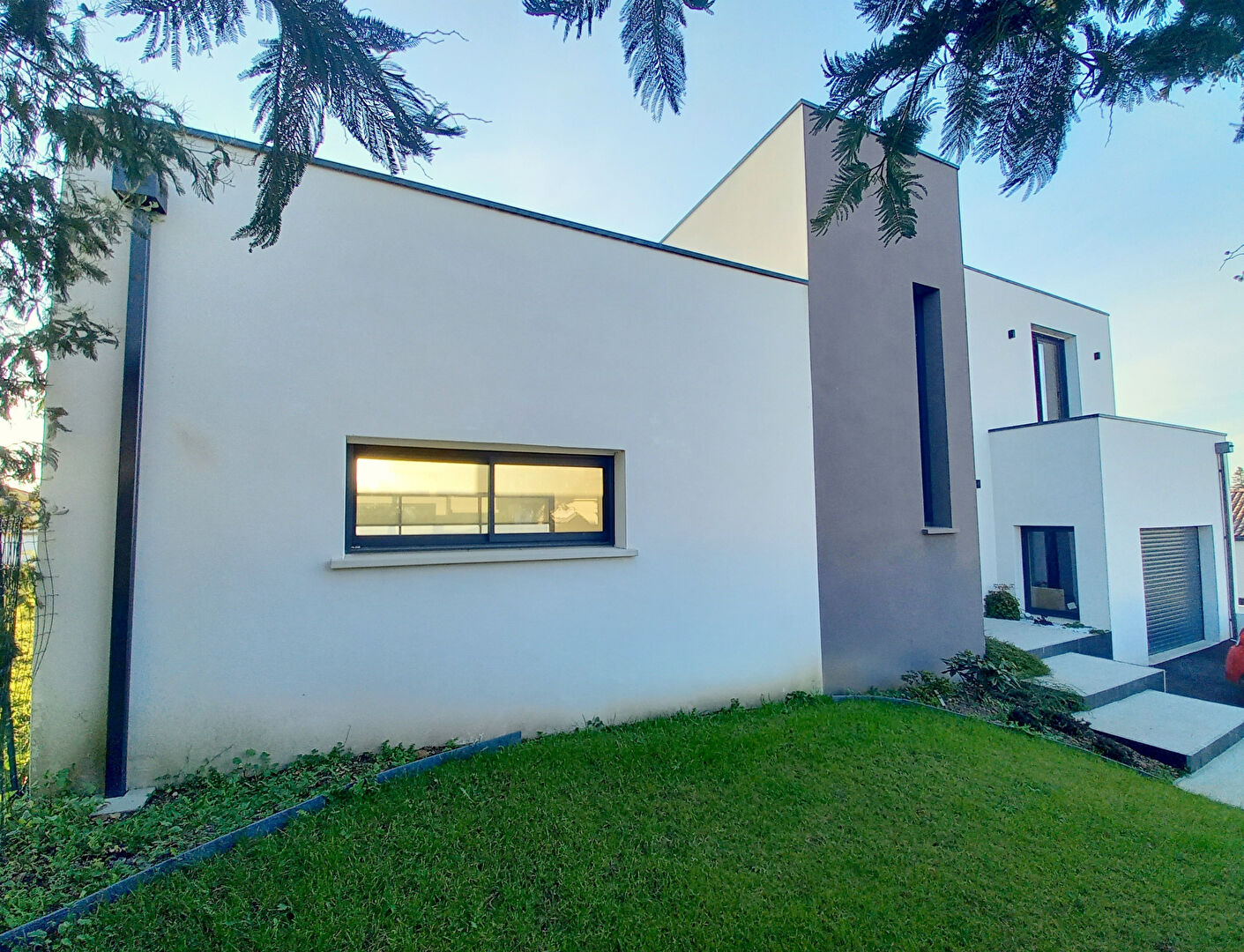 Maison 6 pièces 150 m² · à Le Loroux-Bottereau · 150 m² · 463 000 €