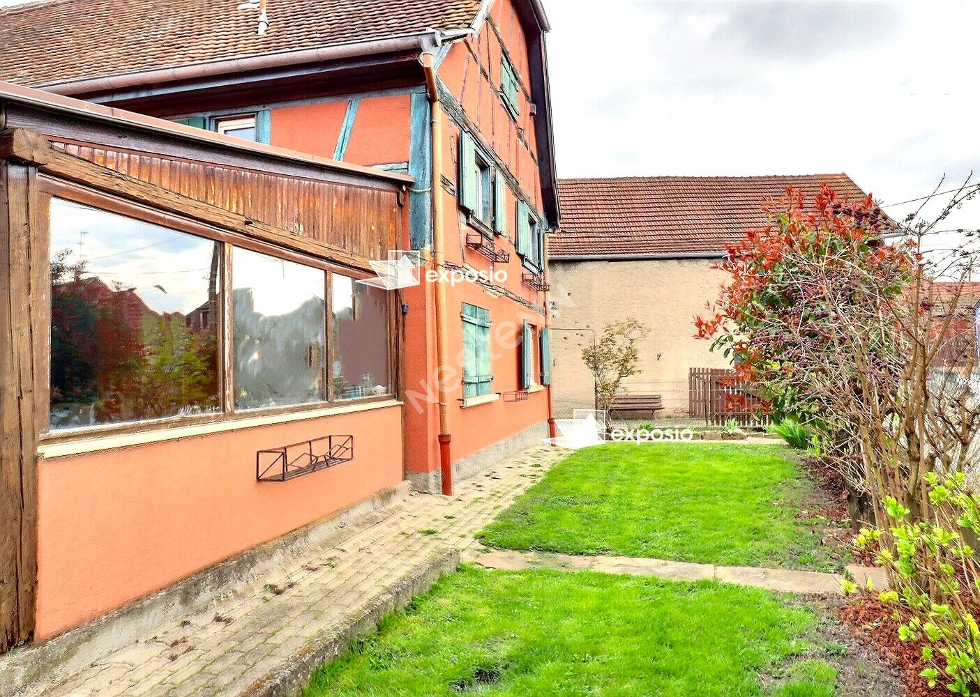 vente Maison Osthouse 8 pièce(s) 190 m2 habitable plus des dépendances sur 7.40 ares