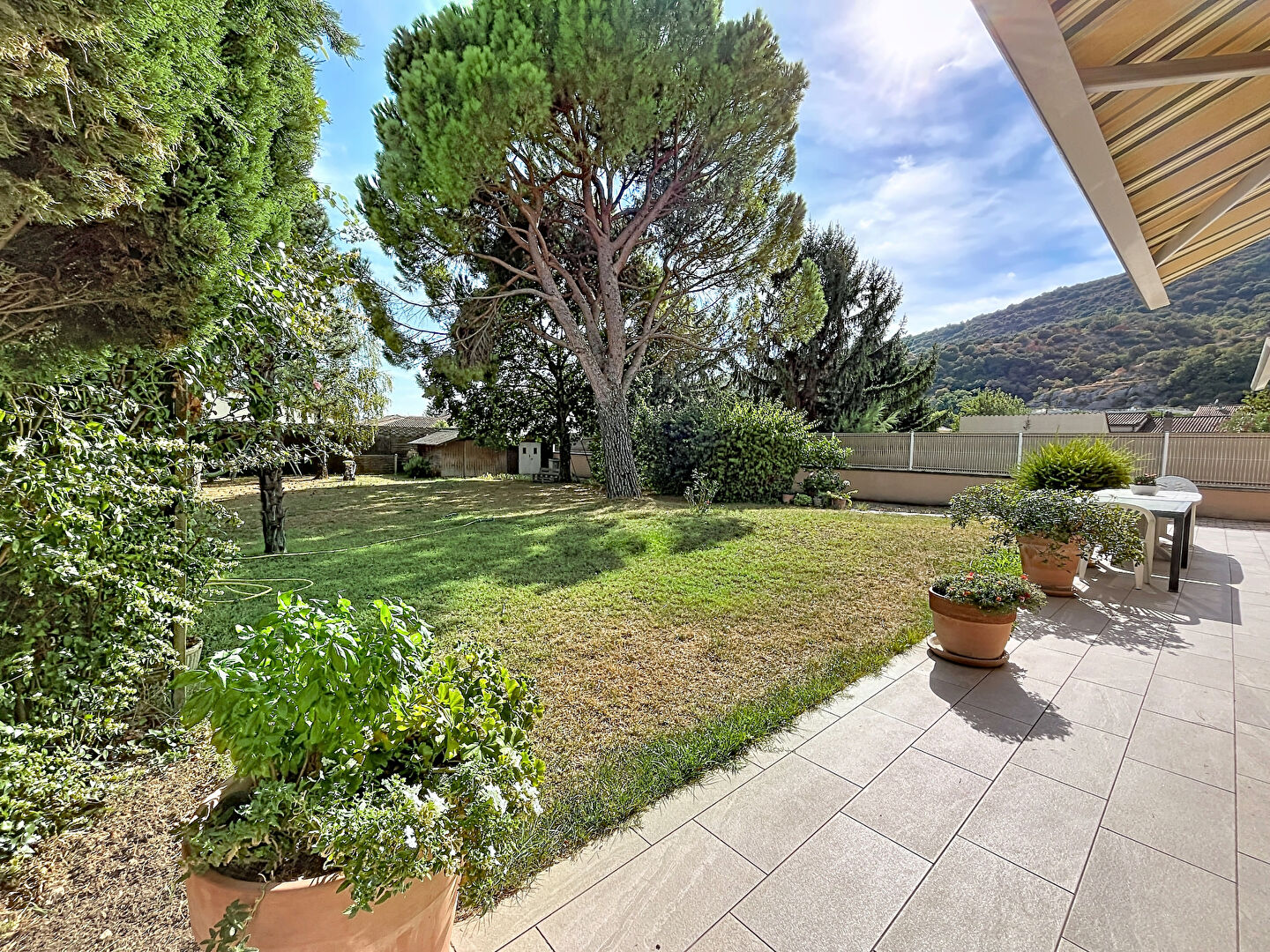 Maison 6 pièces 171 m² · à Le Pouzin · 171 m² · 342 500 €