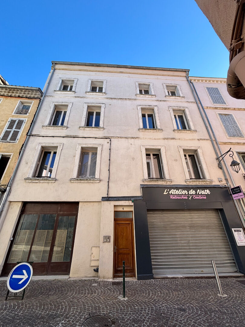 Immeuble 14 pièces 400 m² · à Montélimar · 400 m² · 548 625 €
