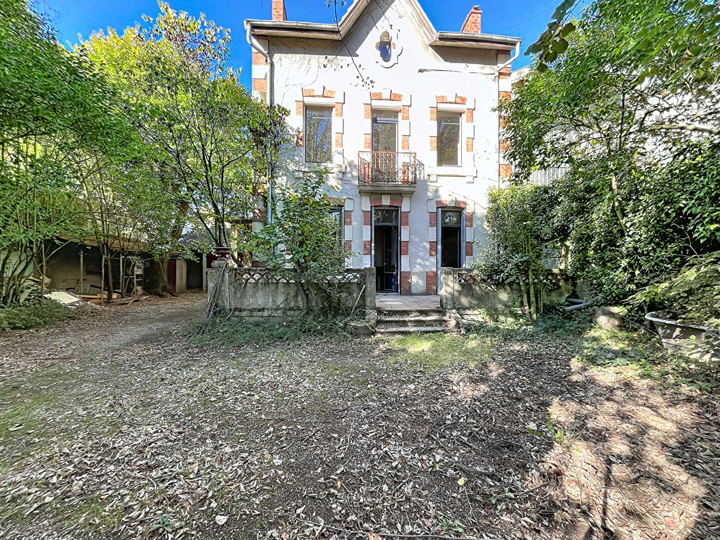 Maison 7 pièces 187 m² · à Romans-sur-Isère · 187 m² · 359 000 €