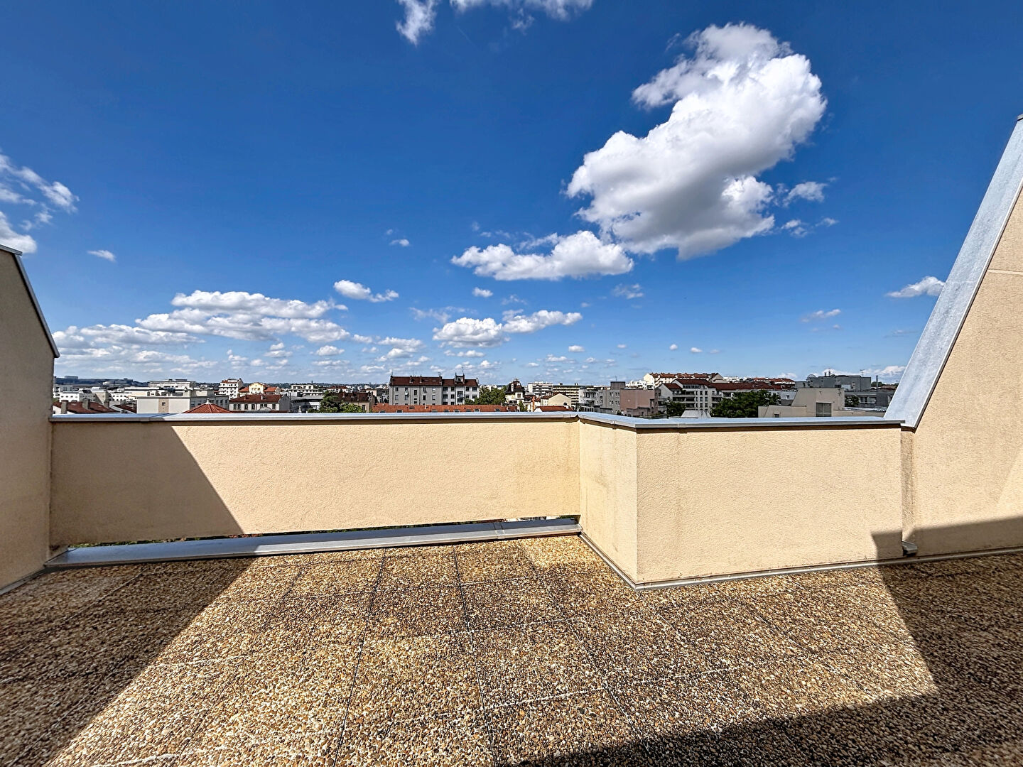 Appartement 5 pièces 100 m² · à Lyon · 100 m² · 570 000 €