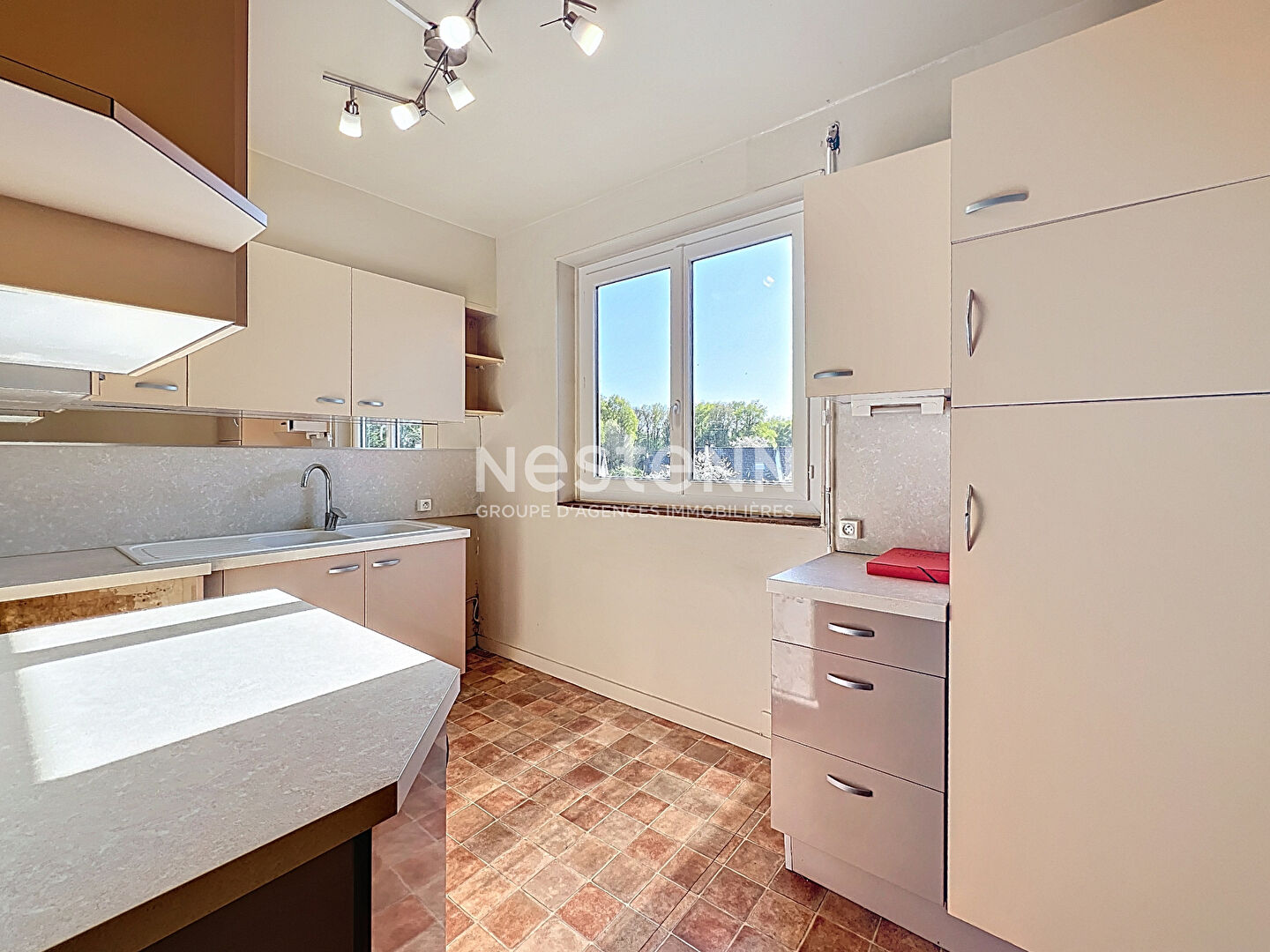 Appartement  4 pièce(s) 67,67 m2, 3 chambres, garage, cave, Ponthierry