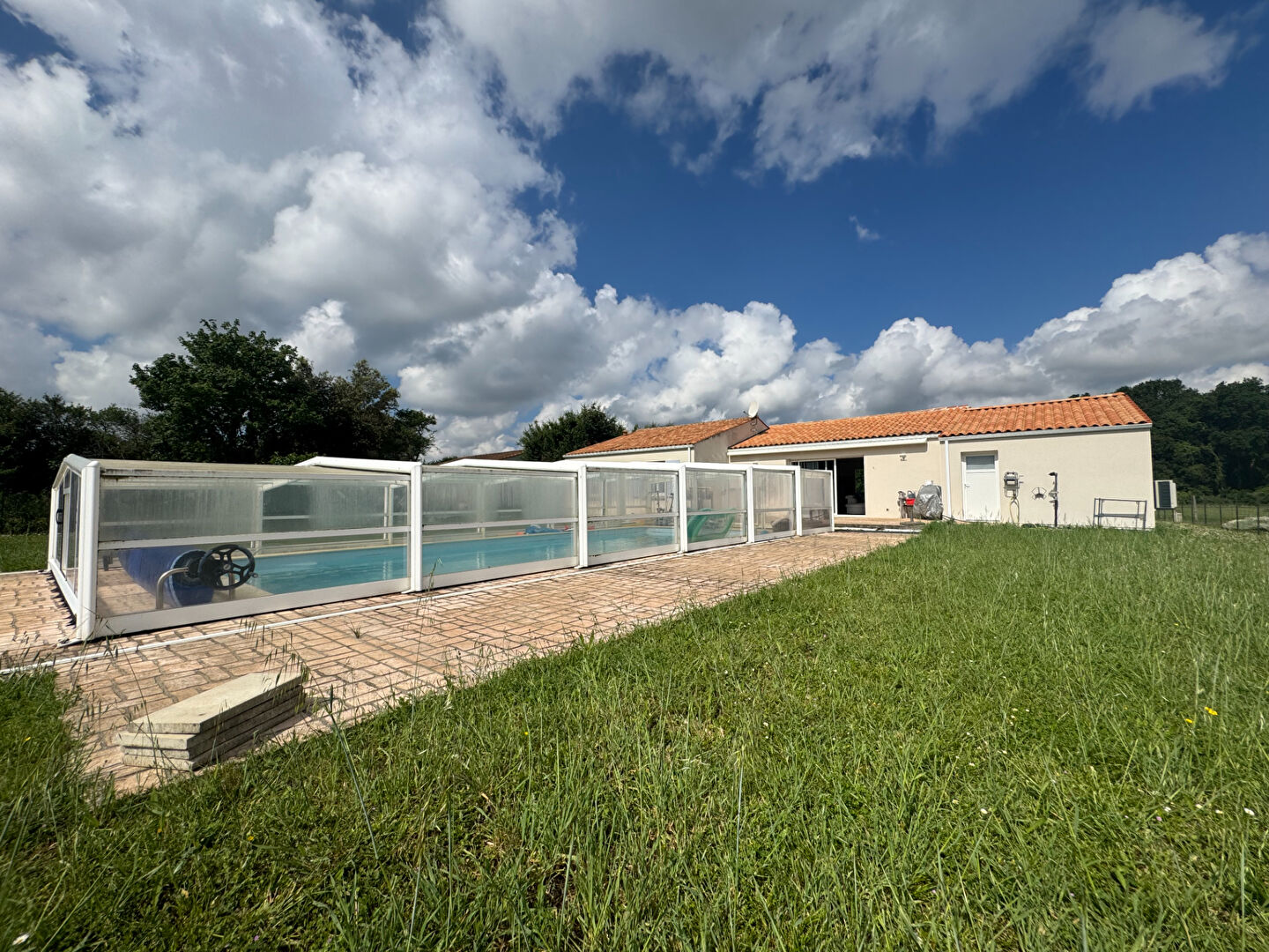 Maison 4 pièces 123 m² · à Soulignonne · 123 m² · 322 400 €