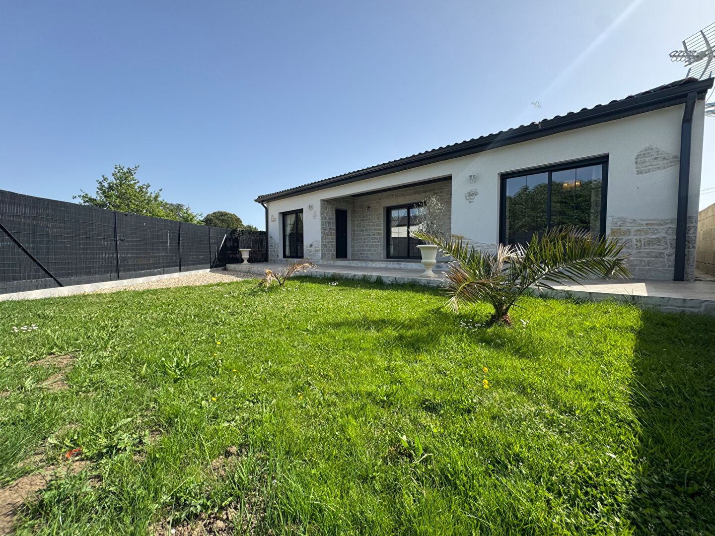 Maison 4 pièces 135 m² · à Tonnay Charente · 135 m² · 346 500 €