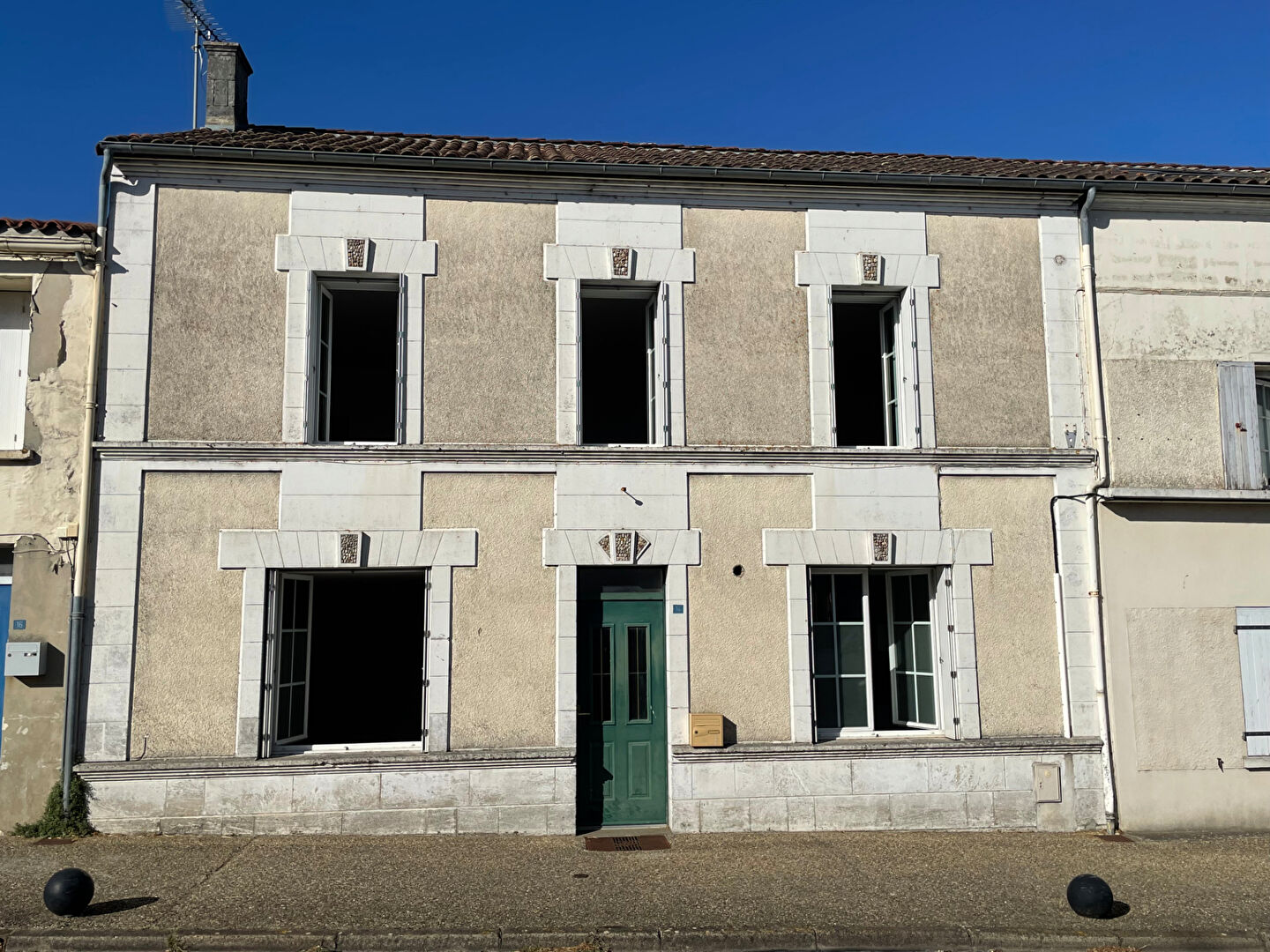 Maison 5 pièces 120 m² · à Beurlay · 120 m² · 164 300 €
