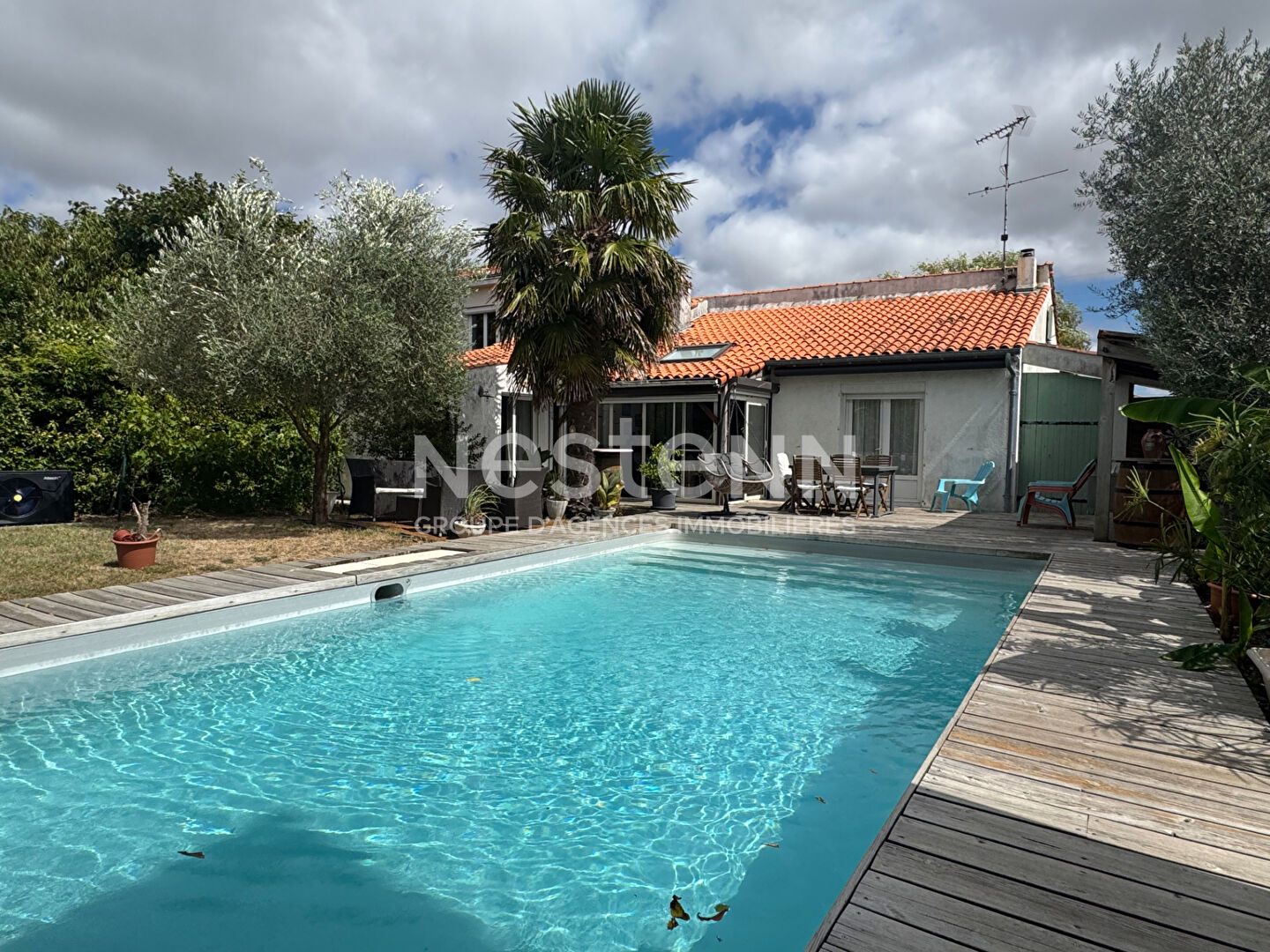 Maison 5 pièces 108 m² · à Rochefort · 108 m² · 325 500 €