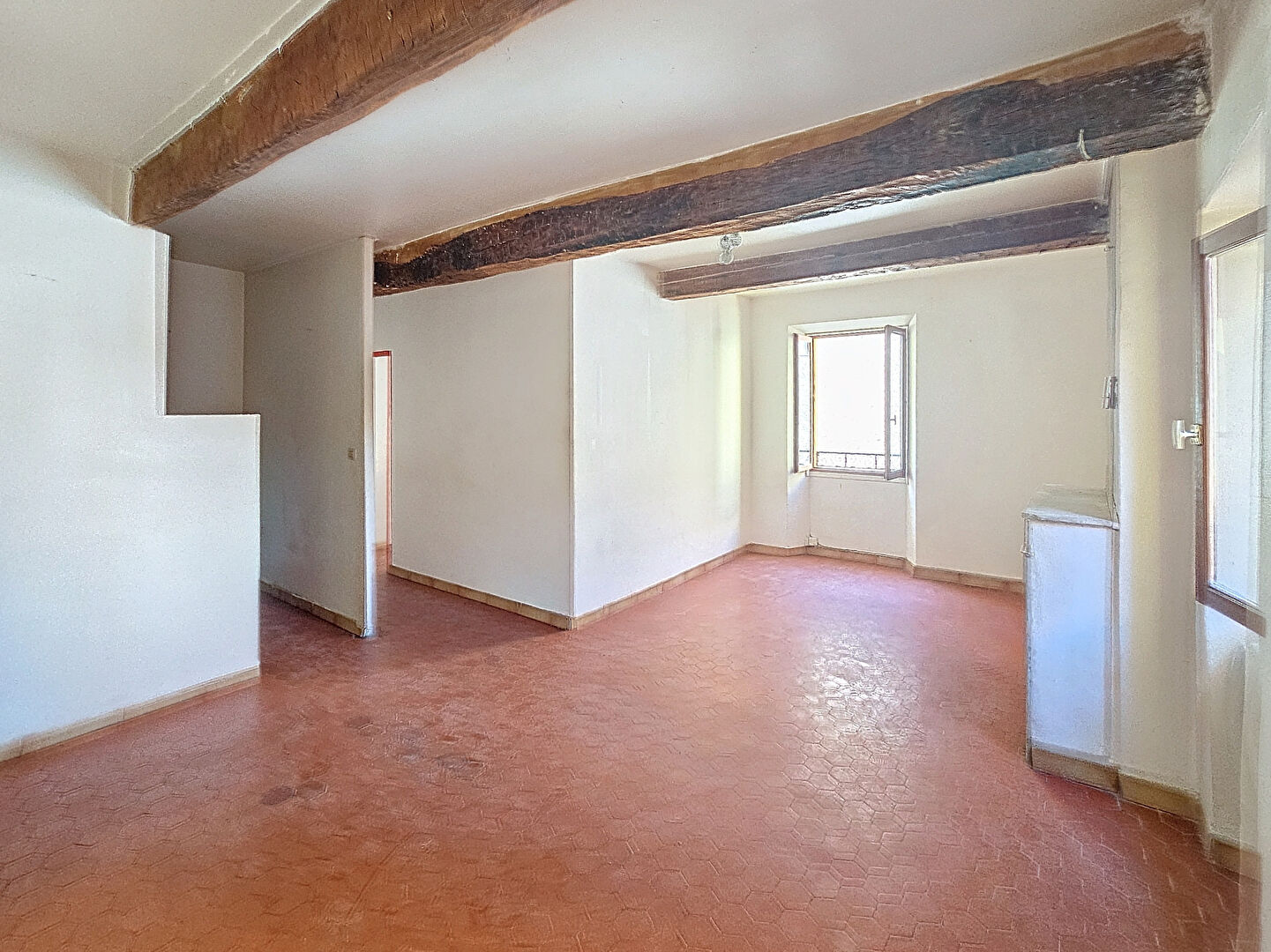 Appartement 3 pièces 52 m² · à Le Beausset · 52 m² · 153 000 €