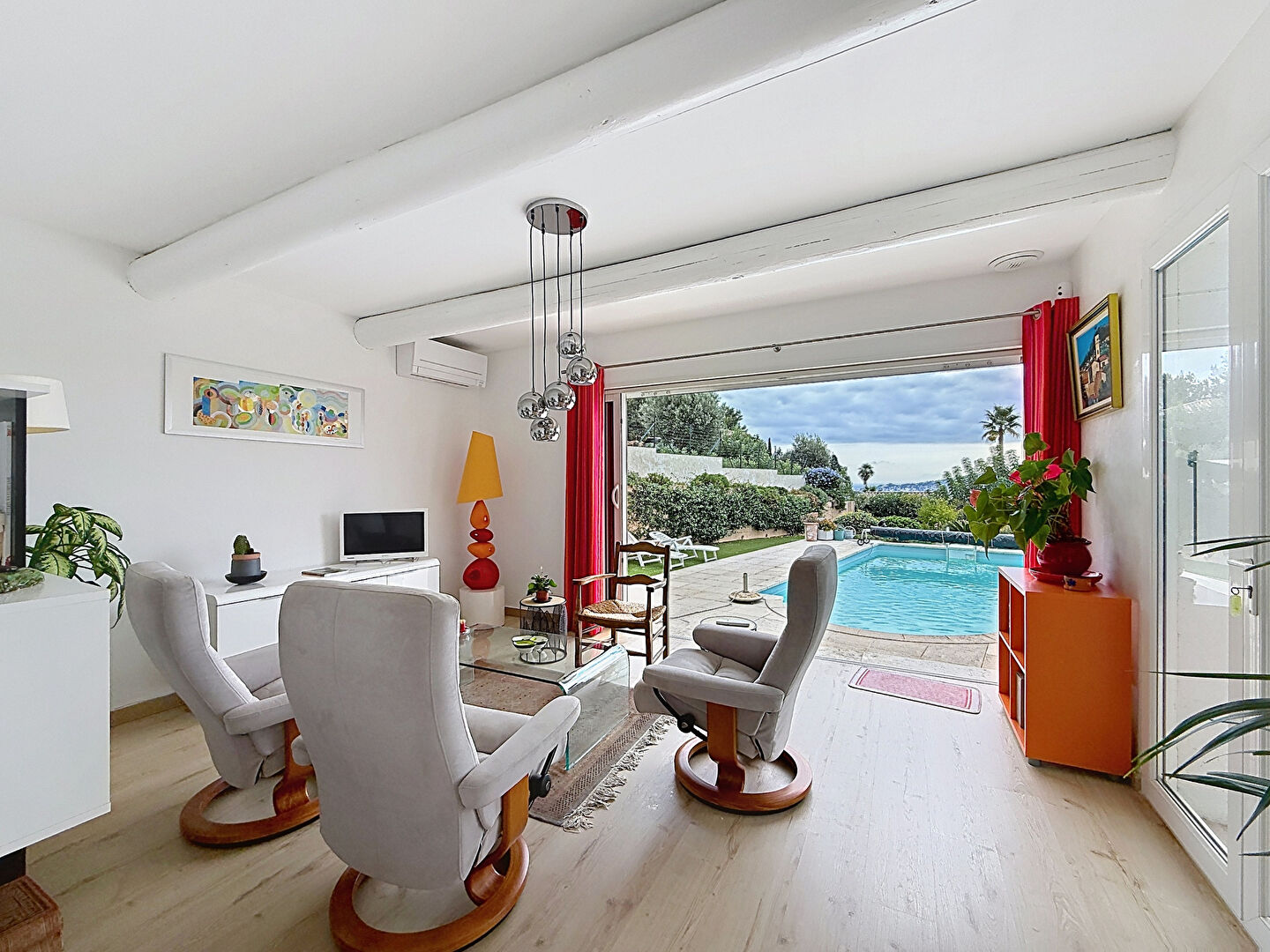 Maison 4 pièces 107 m² · à Ceyreste · 107 m² · 680 000 €