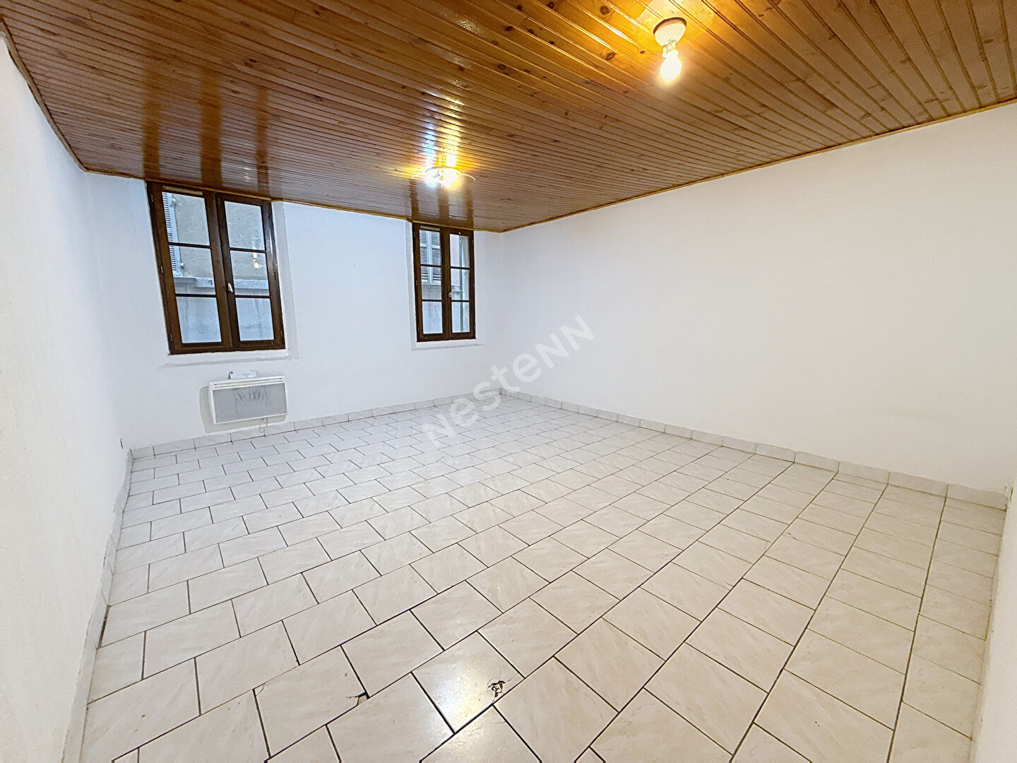 Appartement 2 pièces 57 m² · à Toulon · 57 m² · 99 000 €