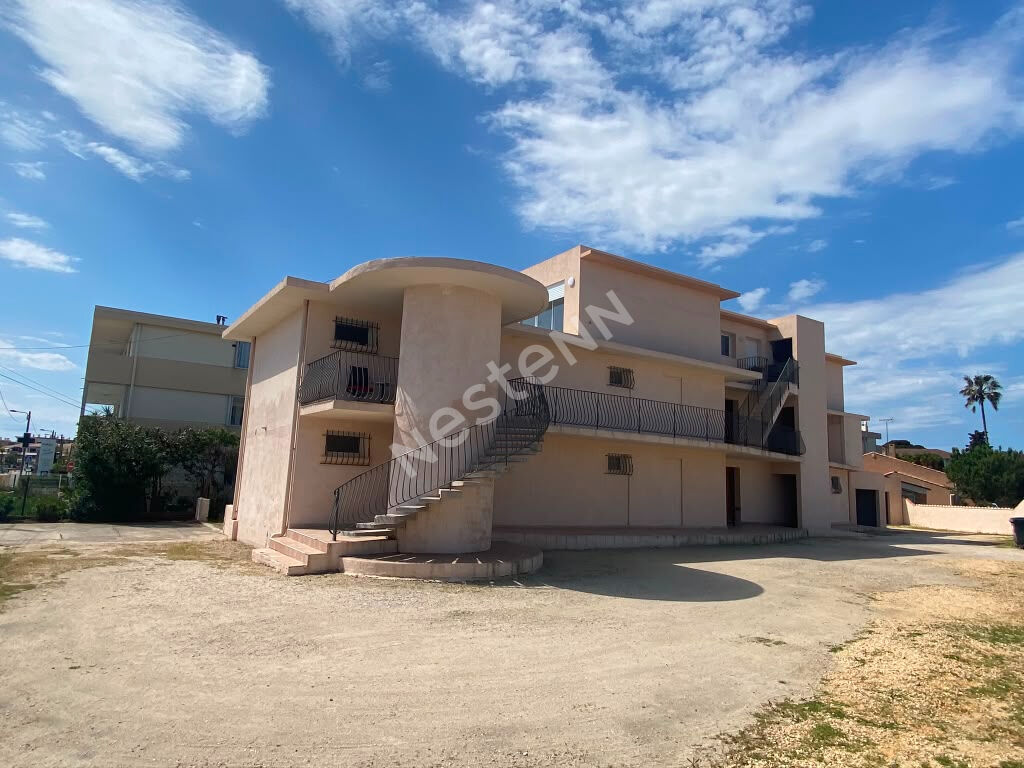 Immeuble 14 pièces 410 m² · à La Seyne sur Mer · 410 m² · 2 100 000 €