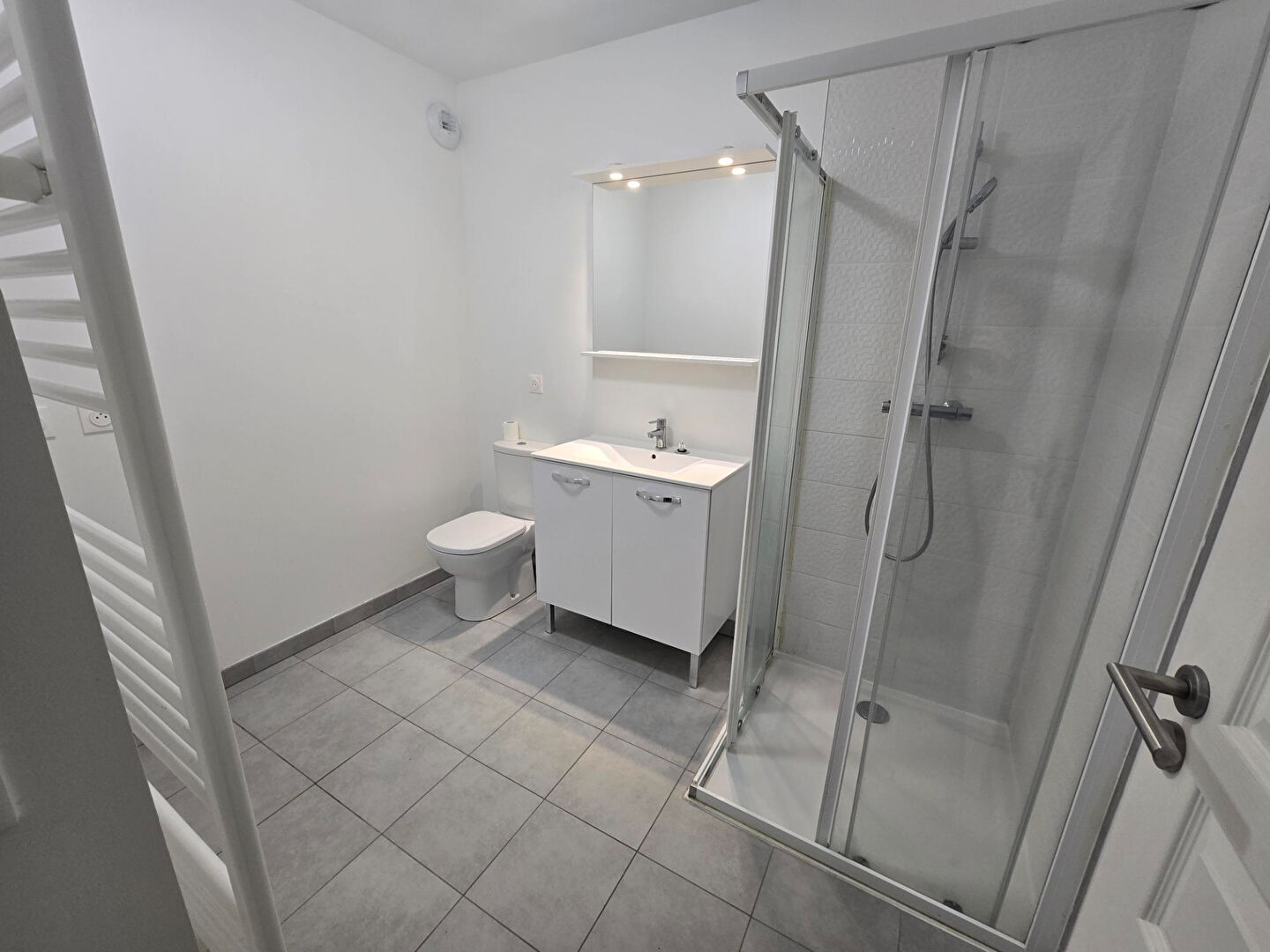 Toulouse 31100 Chemin de Lestang SANS FRAIS D'AGENCE Agréable T1 /T1 Bis Neuf  BBC  de 34.76m² ,Jardin d'hiver / véranda de 5.78m²  1 place de parking en sous sol